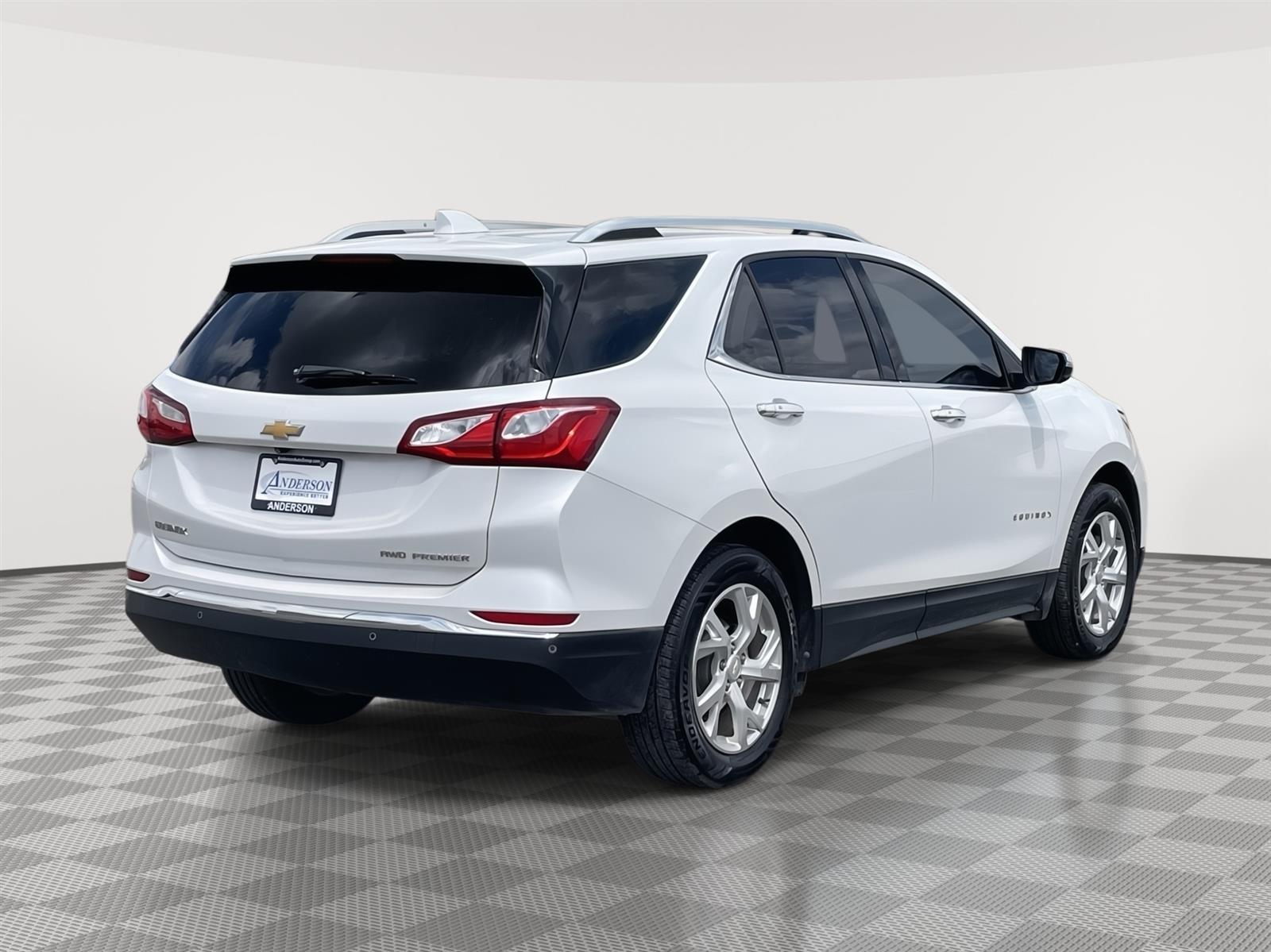 Used 2019 Chevrolet Equinox Premier SUV for sale in Grand Island NE