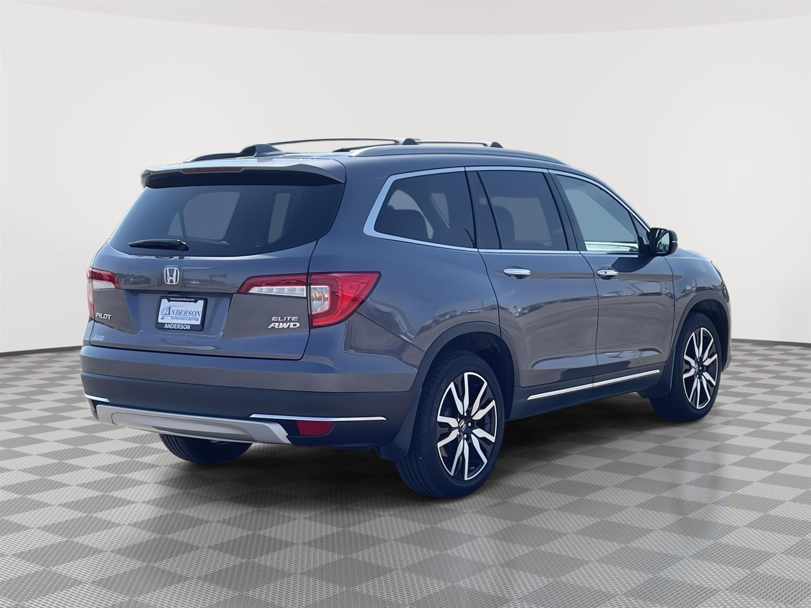 Used 2022 Honda Pilot Elite SUV for sale in Grand Island NE