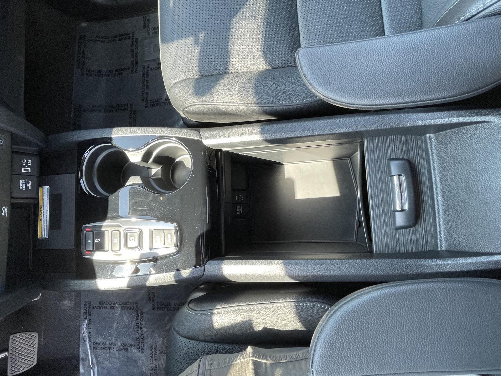 Used 2022 Honda Pilot Elite SUV for sale in Grand Island NE