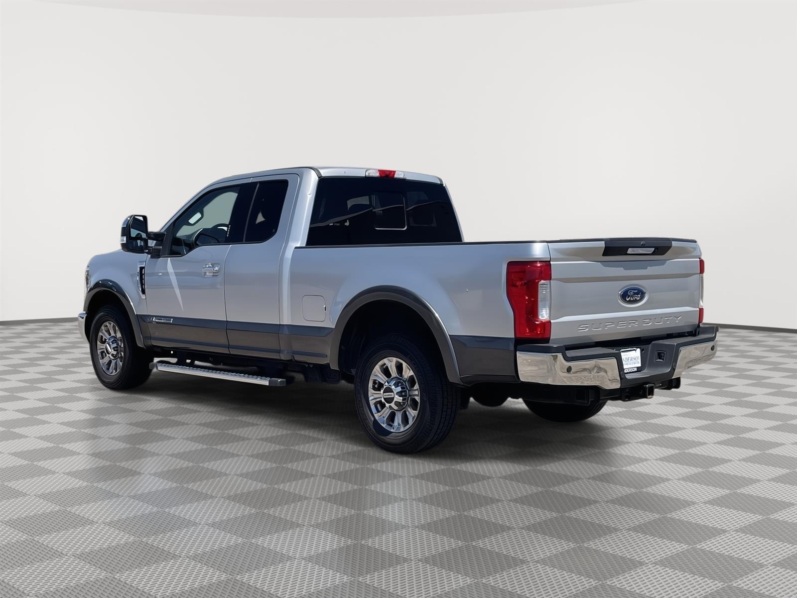 Used 2019 Ford Super Duty F-350 SRW Lariat Super Cab Truck for sale in Grand Island NE