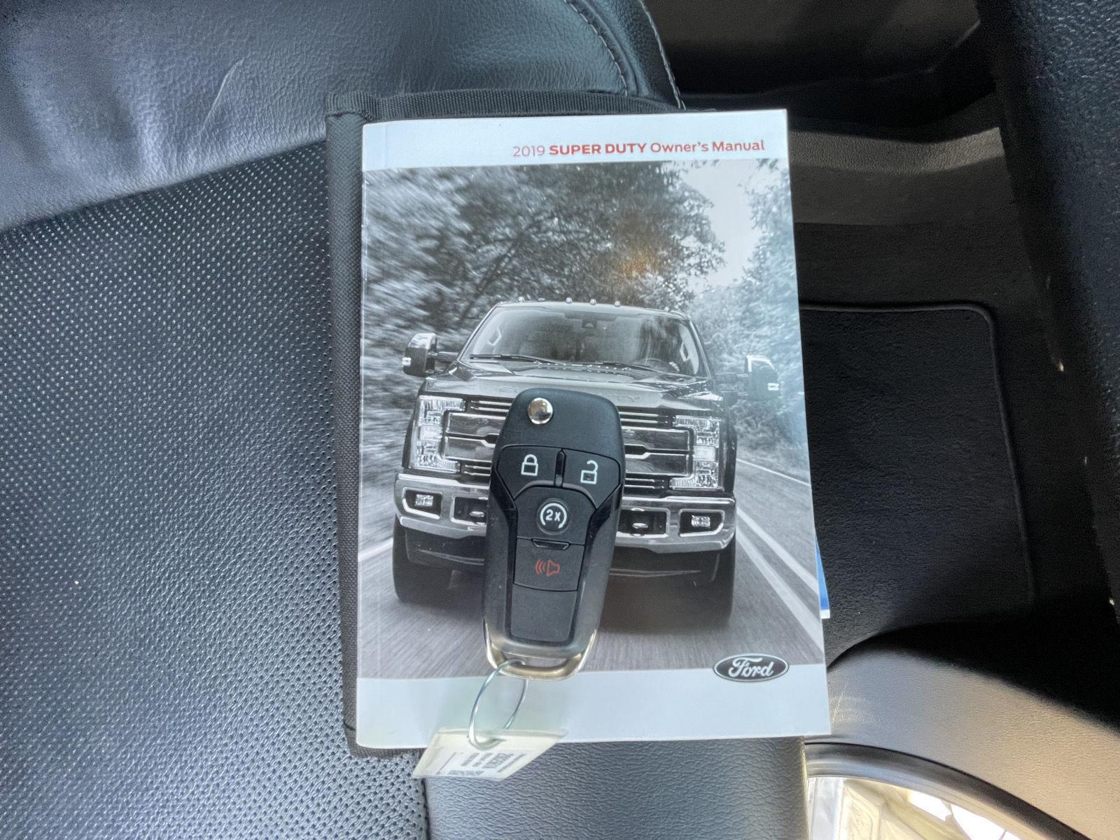 Used 2019 Ford Super Duty F-350 SRW Lariat Super Cab Truck for sale in Grand Island NE