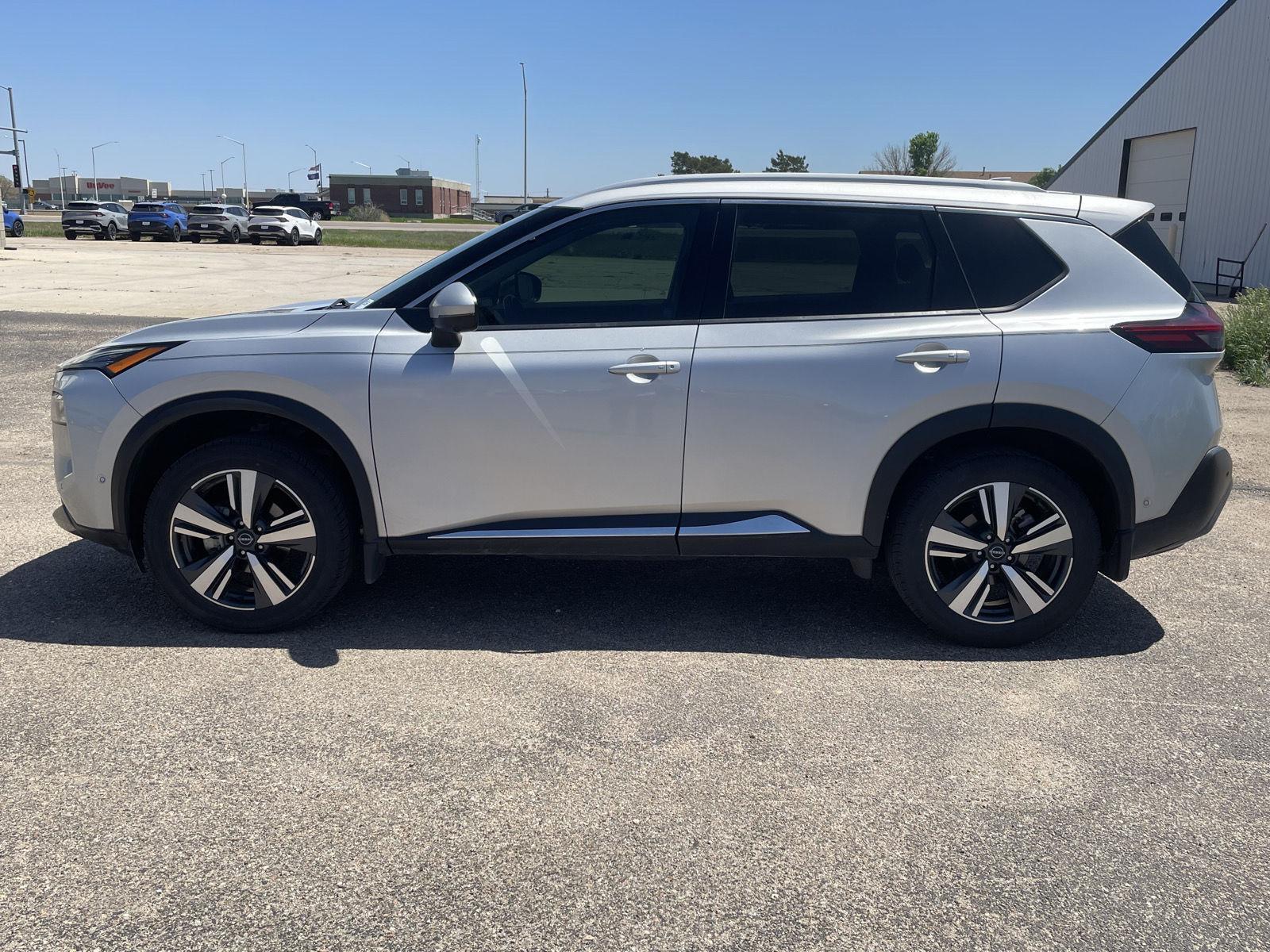 Used 2022 Nissan Rogue SL SUV for sale in Grand Island NE