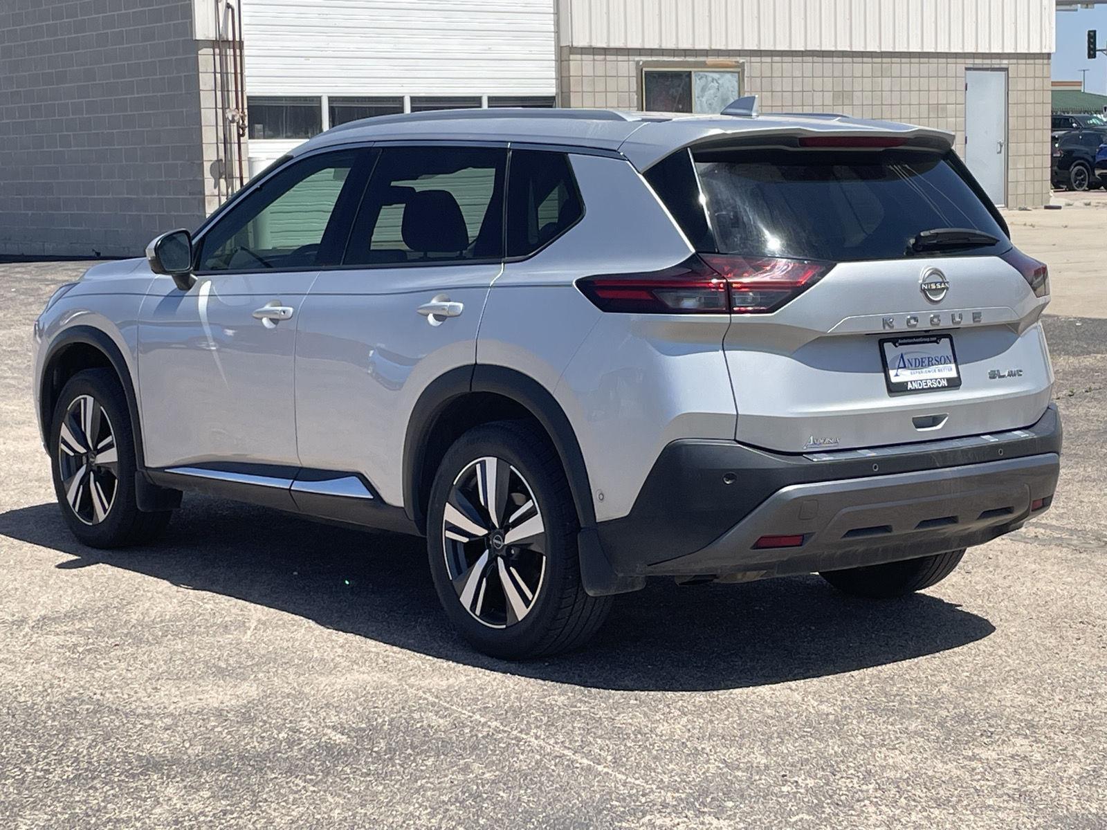 Used 2022 Nissan Rogue SL SUV for sale in Grand Island NE