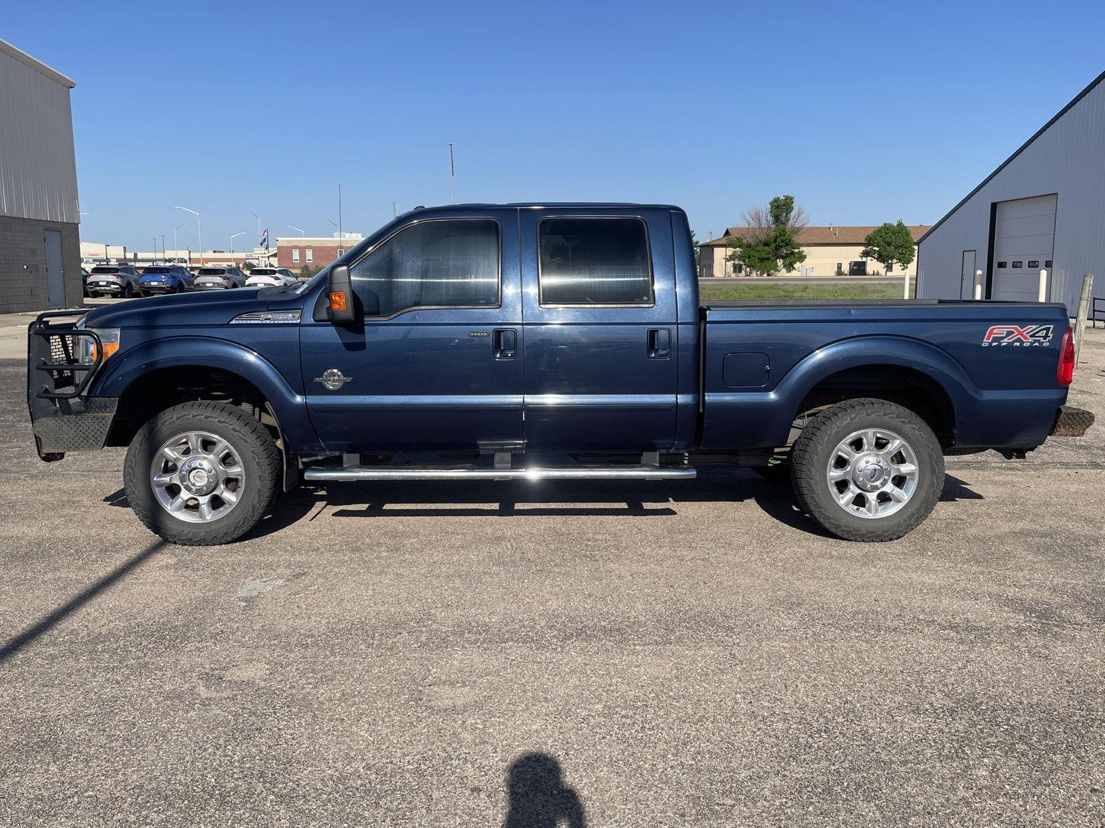 Used 2014 Ford Super Duty F-250 SRW Lariat Crew Cab Truck for sale in Grand Island NE