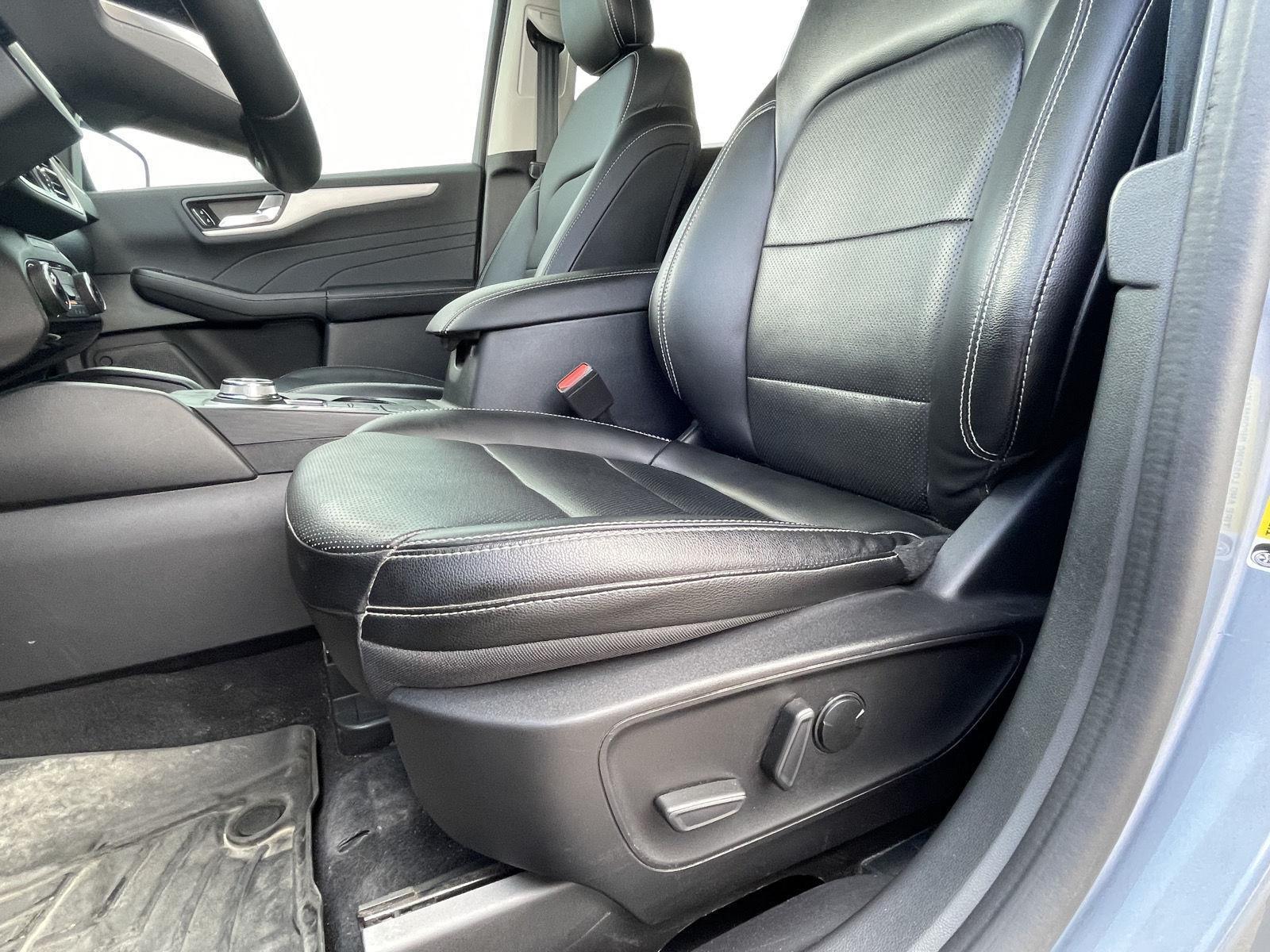 Pre-Owned 2022 Ford Escape for sale in Grand Island NE