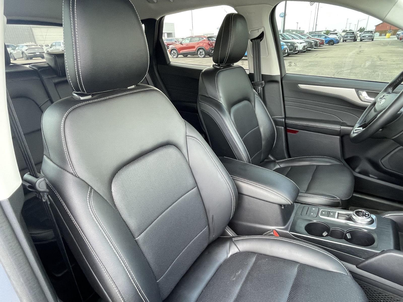 Pre-Owned 2022 Ford Escape for sale in Grand Island NE