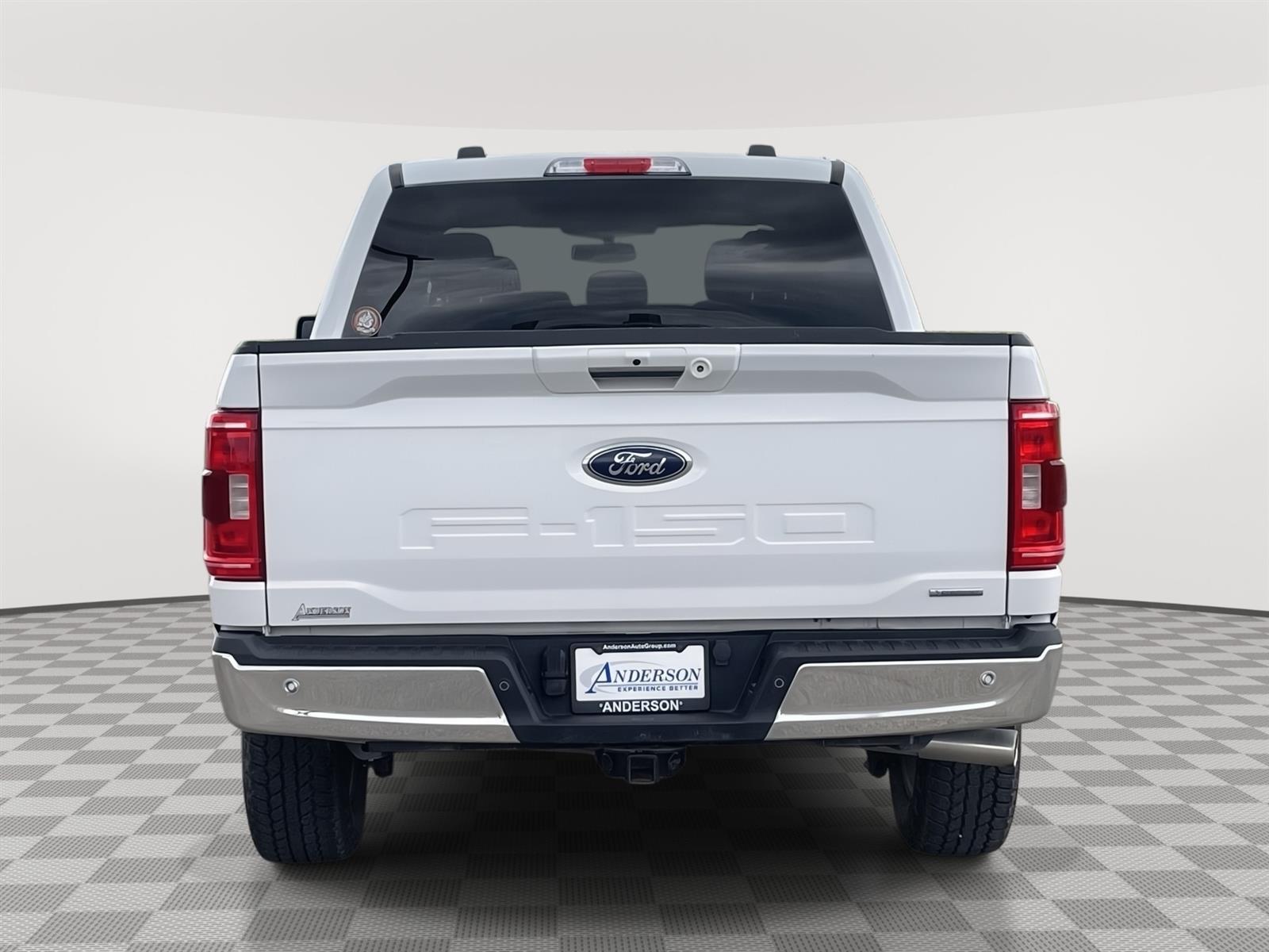 Used 2022 Ford F-150 XLT Crew Cab Truck for sale in Grand Island NE