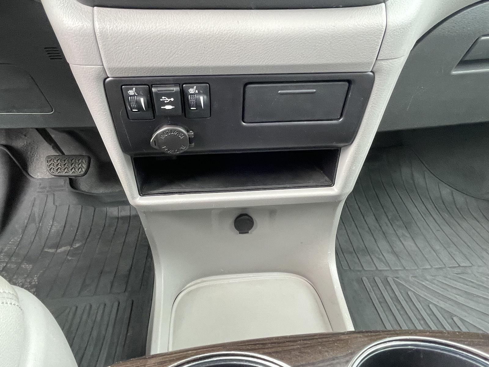 Pre-Owned 2020 Toyota Sienna for sale in Grand Island NE