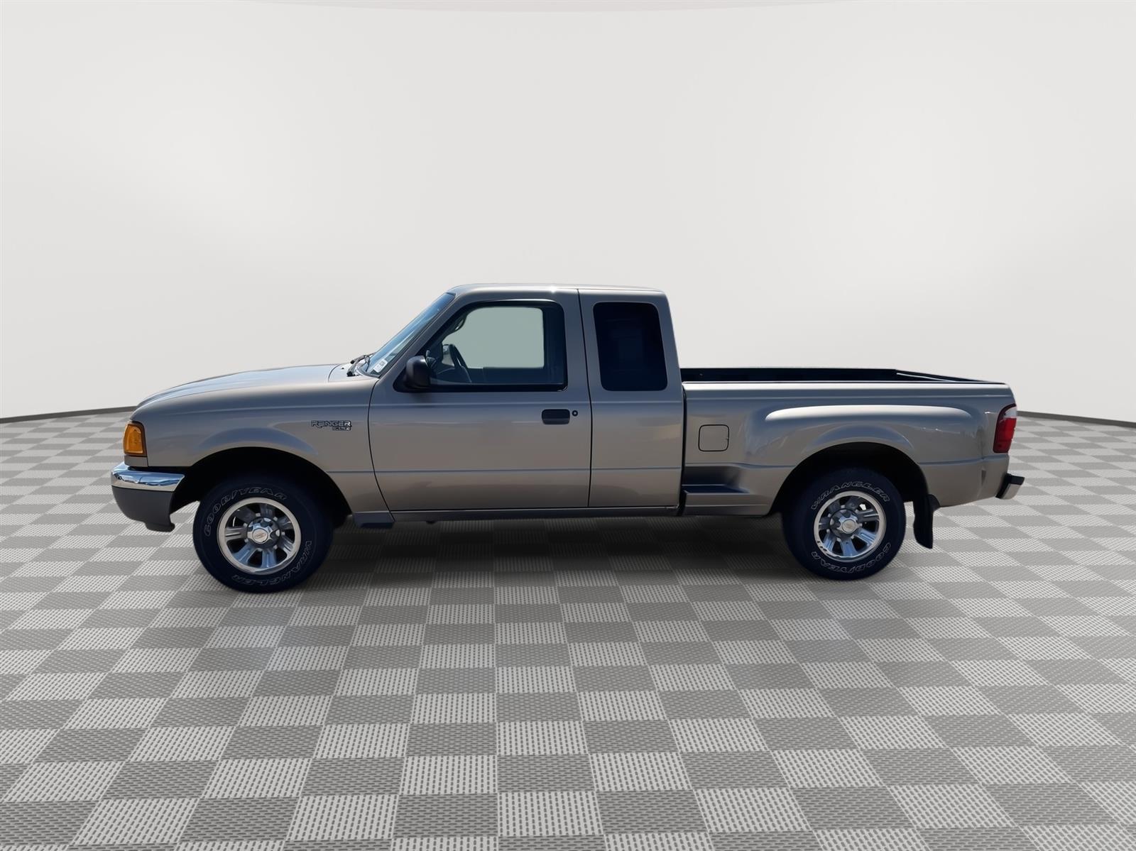 Used 2003 Ford Ranger XL Fleet Extended Cab Truck for sale in Grand Island NE