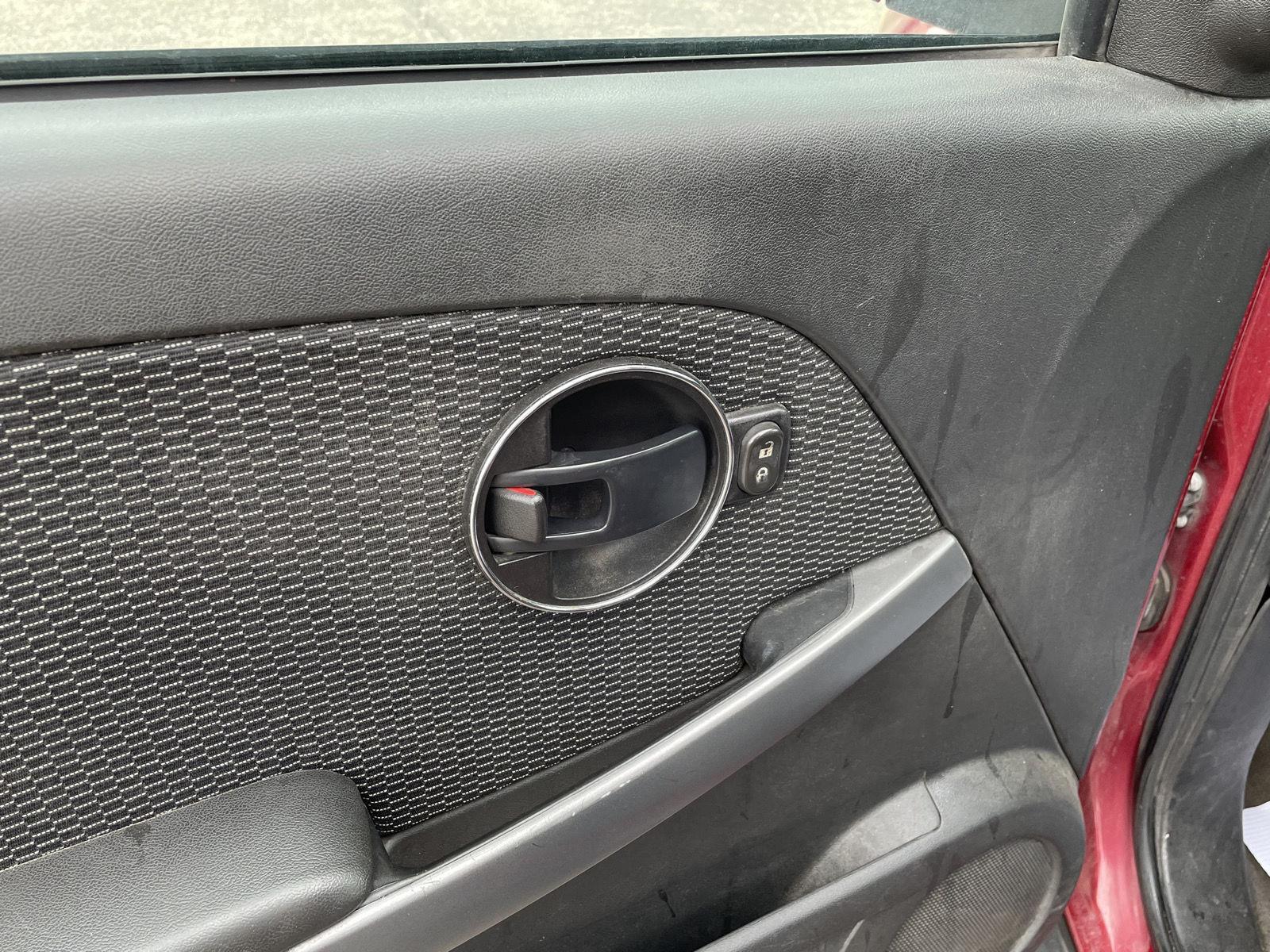 Used 2006 Pontiac Torrent Base 4 door for sale in Grand Island NE