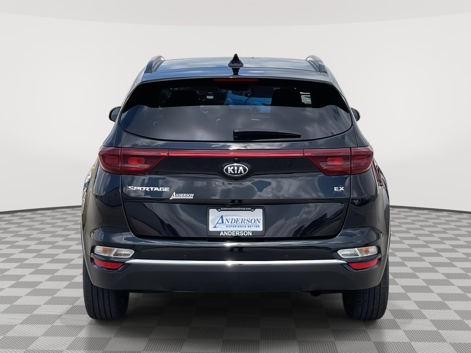 Used 2020 Kia Sportage EX SUV for sale in Grand Island NE