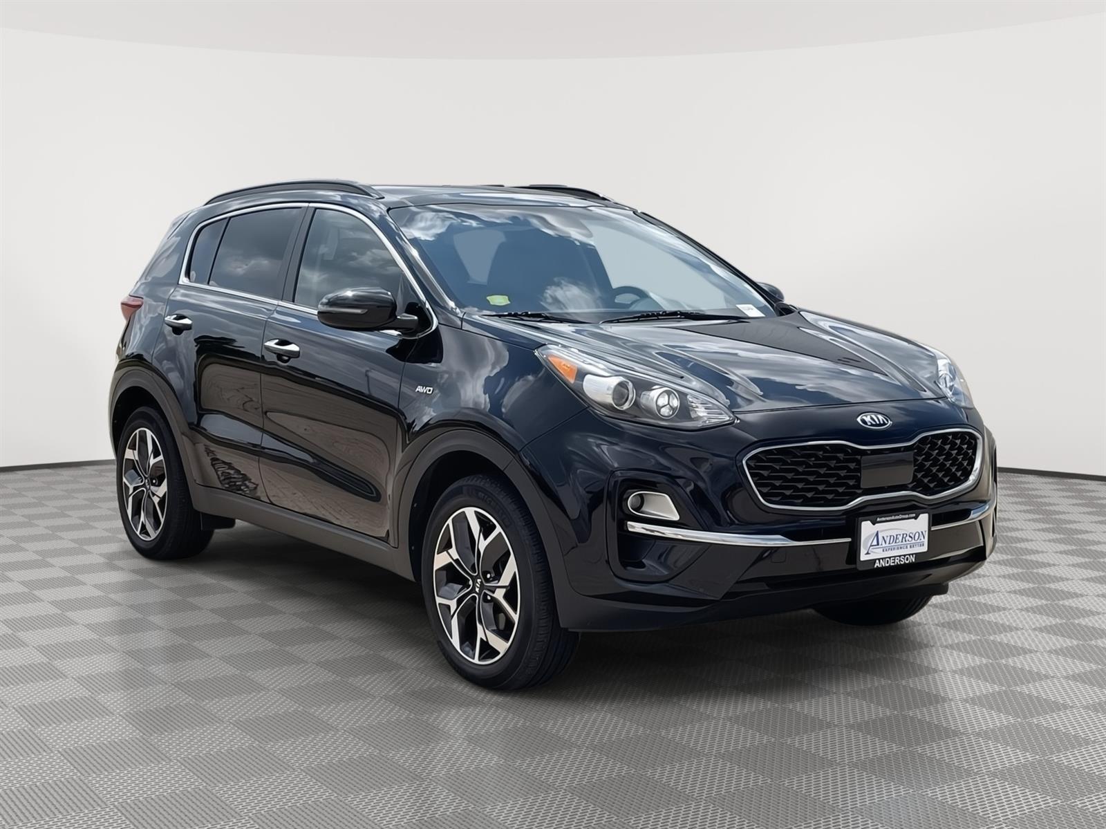 Used 2020 Kia Sportage EX SUV for sale in Grand Island NE