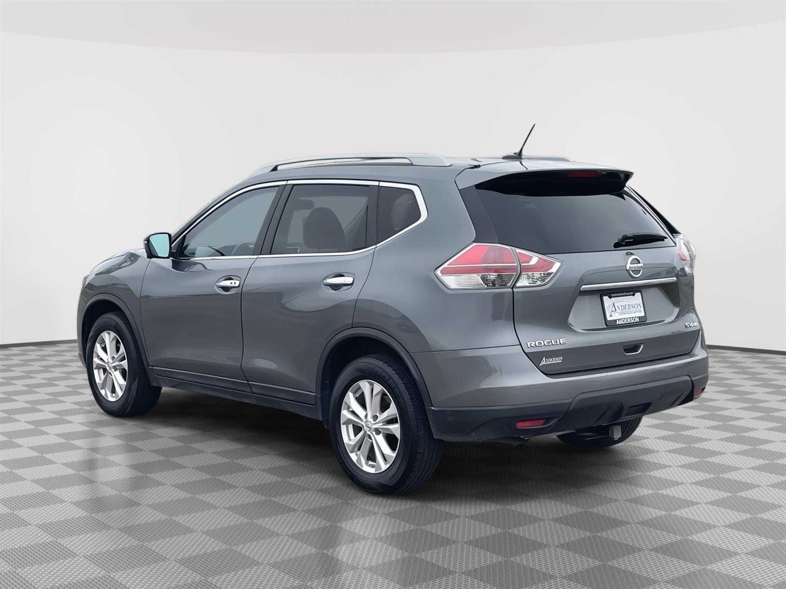 Used 2016 Nissan Rogue SV SUV for sale in Grand Island NE