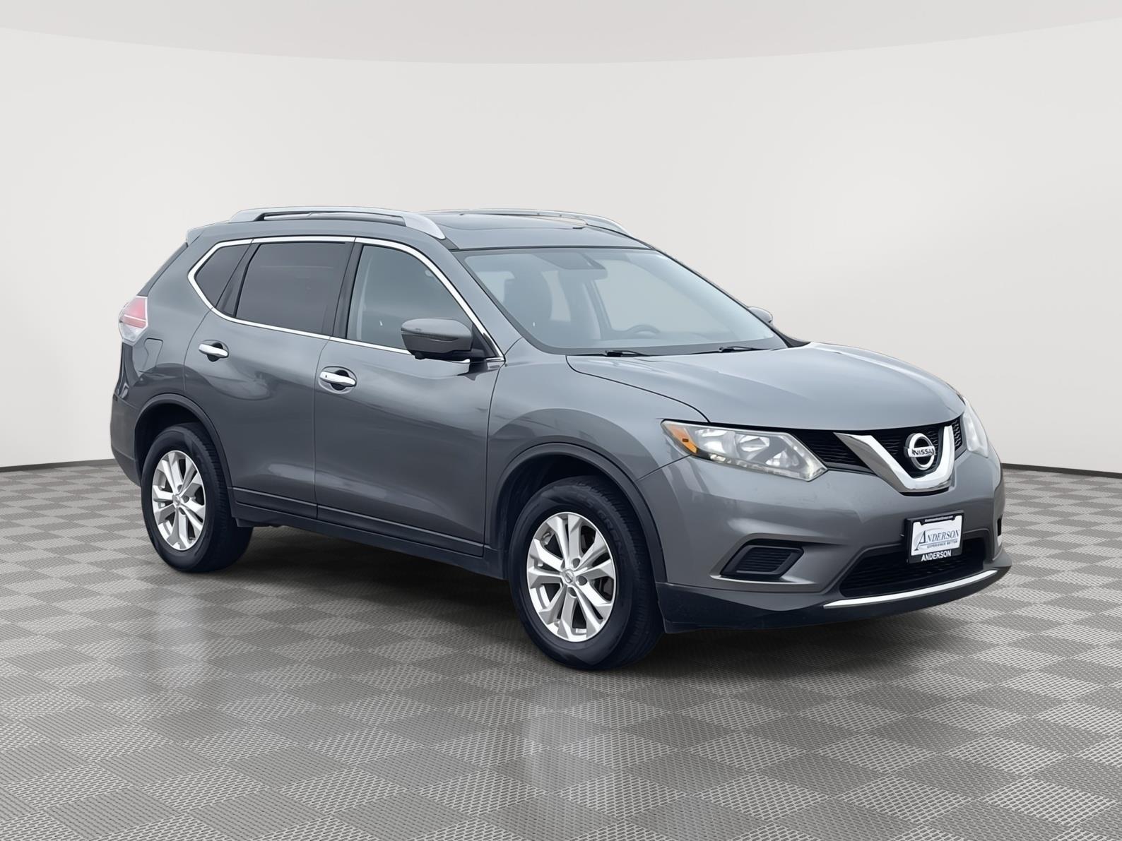 Pre-Owned 2016 Nissan Rogue for sale in Grand Island NE