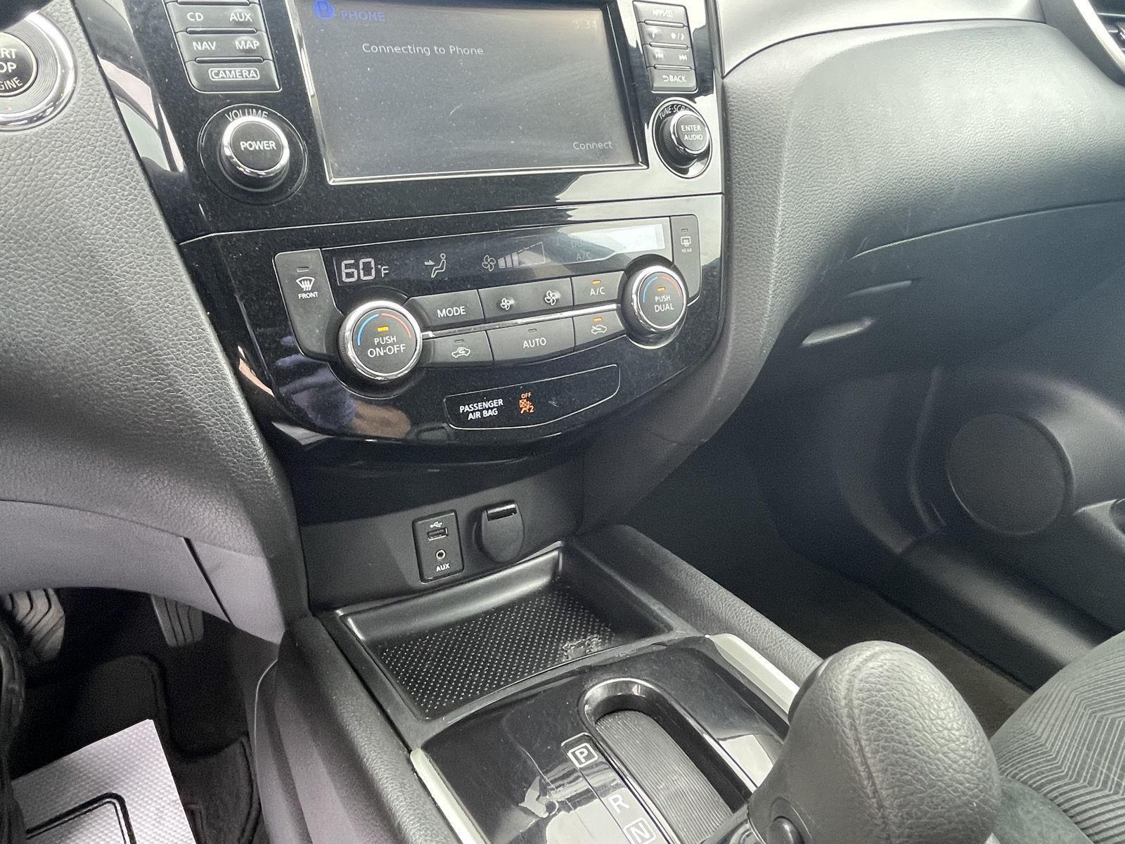 Pre-Owned 2016 Nissan Rogue for sale in Grand Island NE
