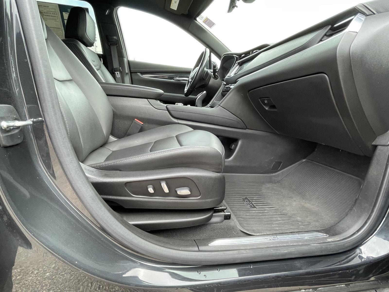 Pre-Owned 2020 Cadillac XT5 for sale in Grand Island NE