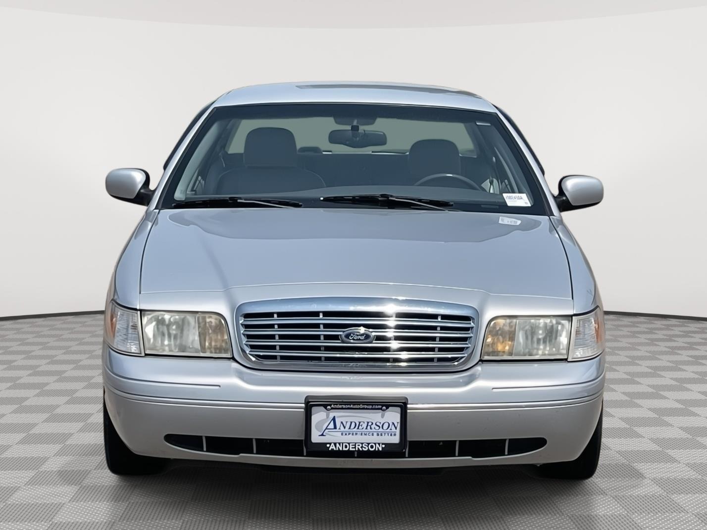 Used 2003 Ford Crown Victoria LX Sedan for sale in Grand Island NE