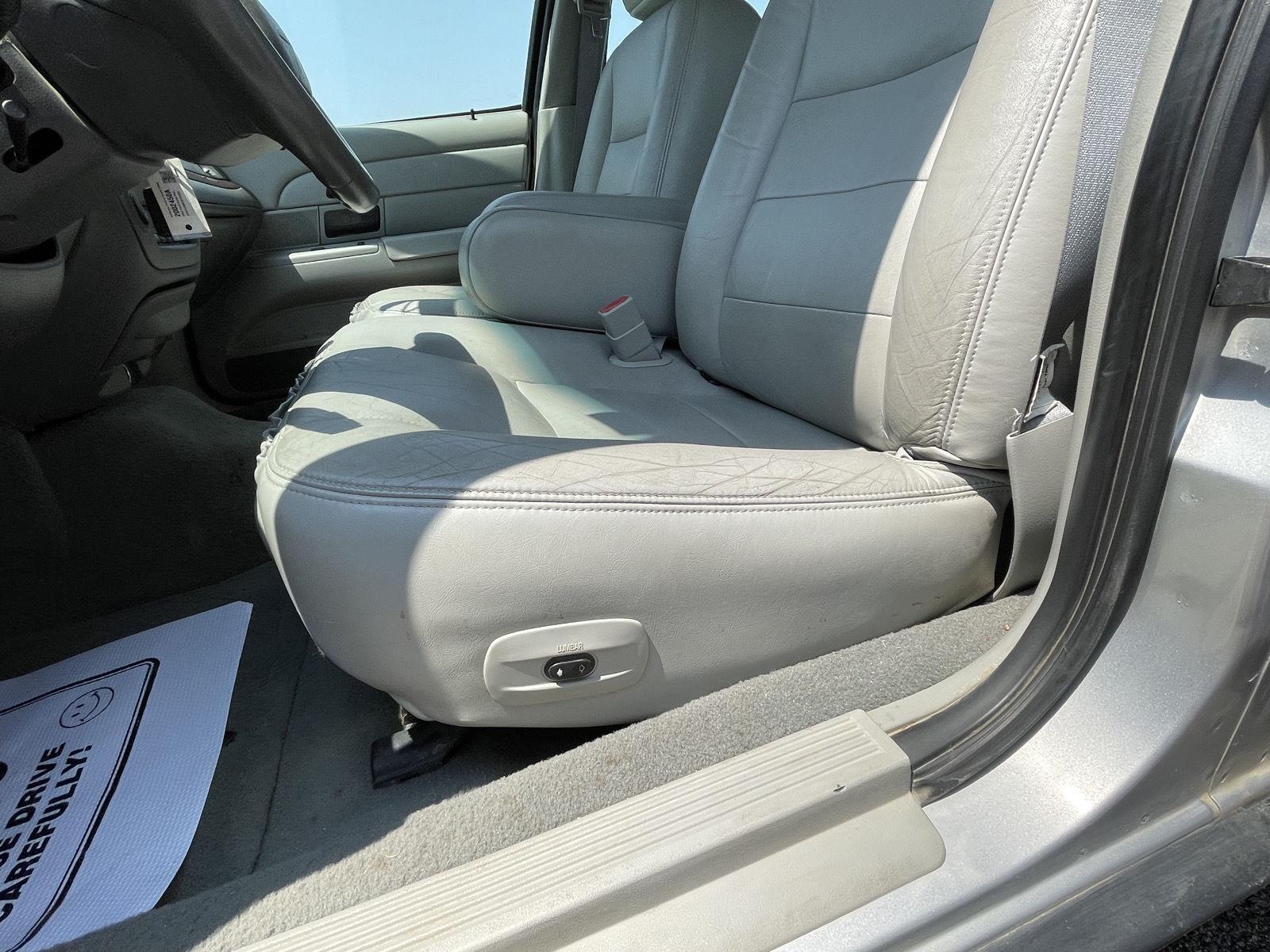 Used 2003 Ford Crown Victoria LX Sedan for sale in Grand Island NE