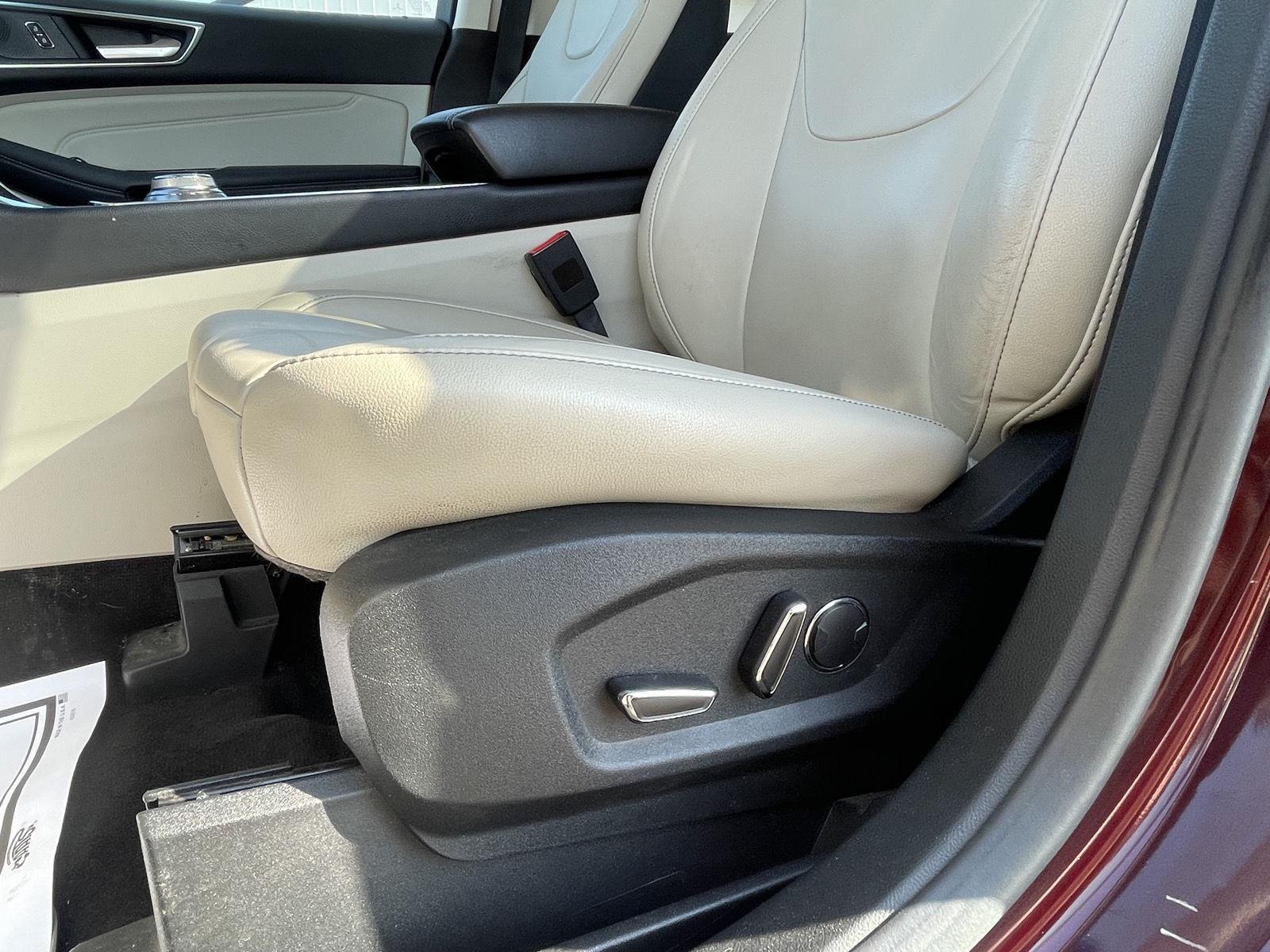 Pre-Owned 2019 Ford Edge for sale in Grand Island NE