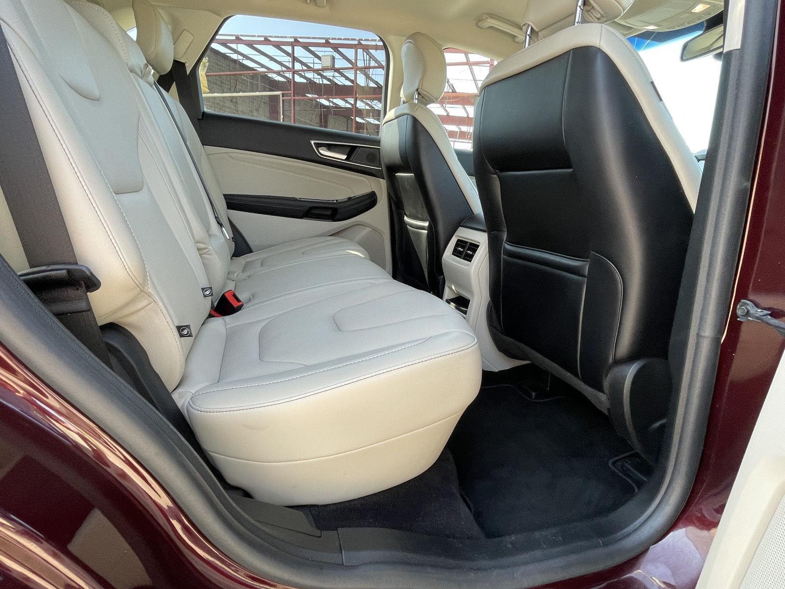 Pre-Owned 2019 Ford Edge for sale in Grand Island NE
