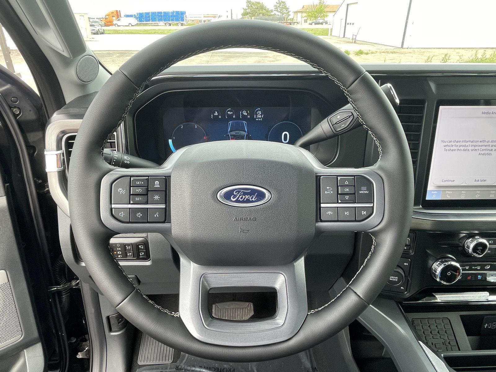 New 2025 Ford Super Duty F-250 SRW Lariat Crew Cab Truck for sale in Grand Island NE