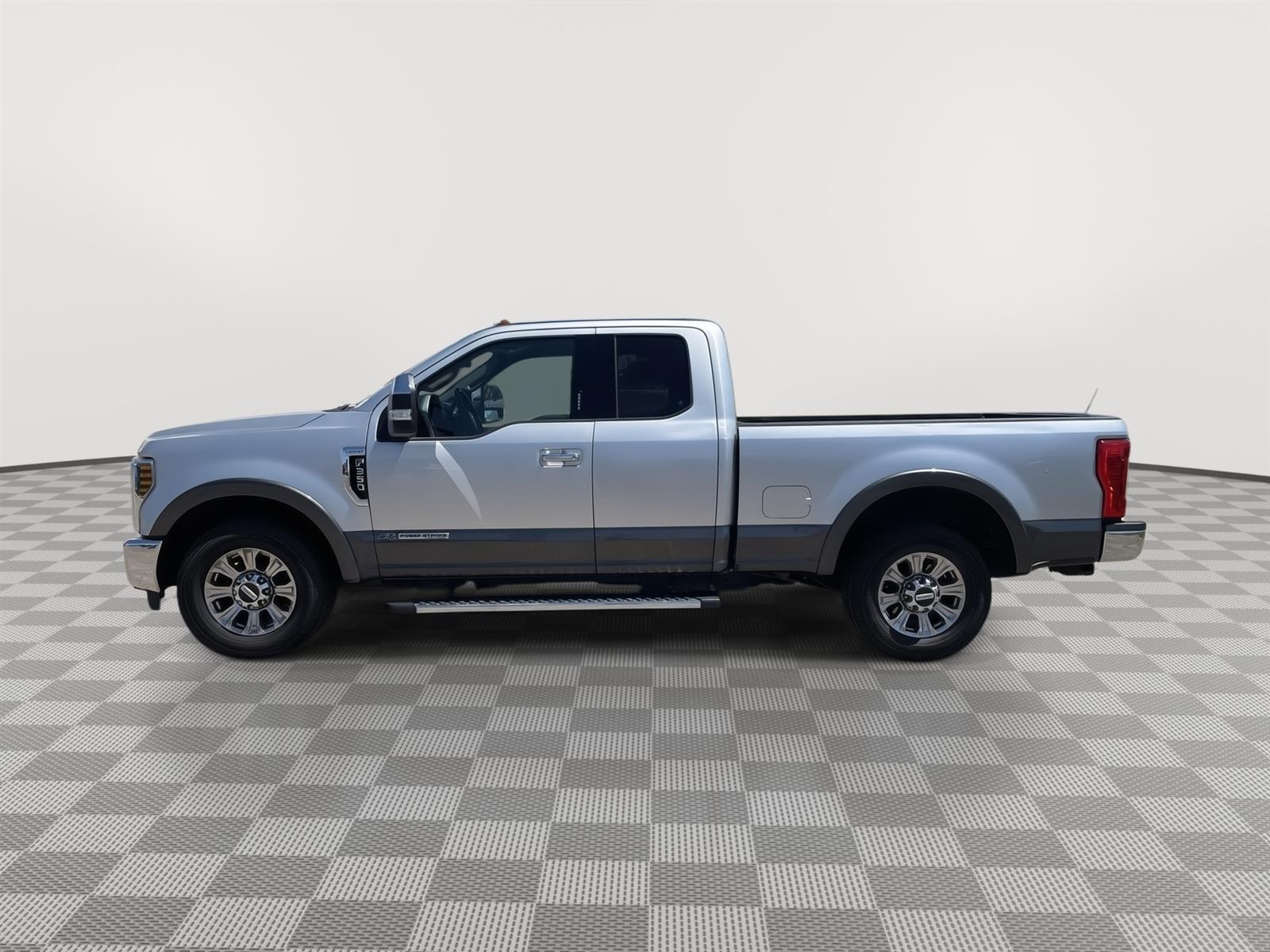 Used 2019 Ford F-350 Super Duty Lariat with VIN 1FT8X3AT7KEE08459 for sale in Grand Island, NE
