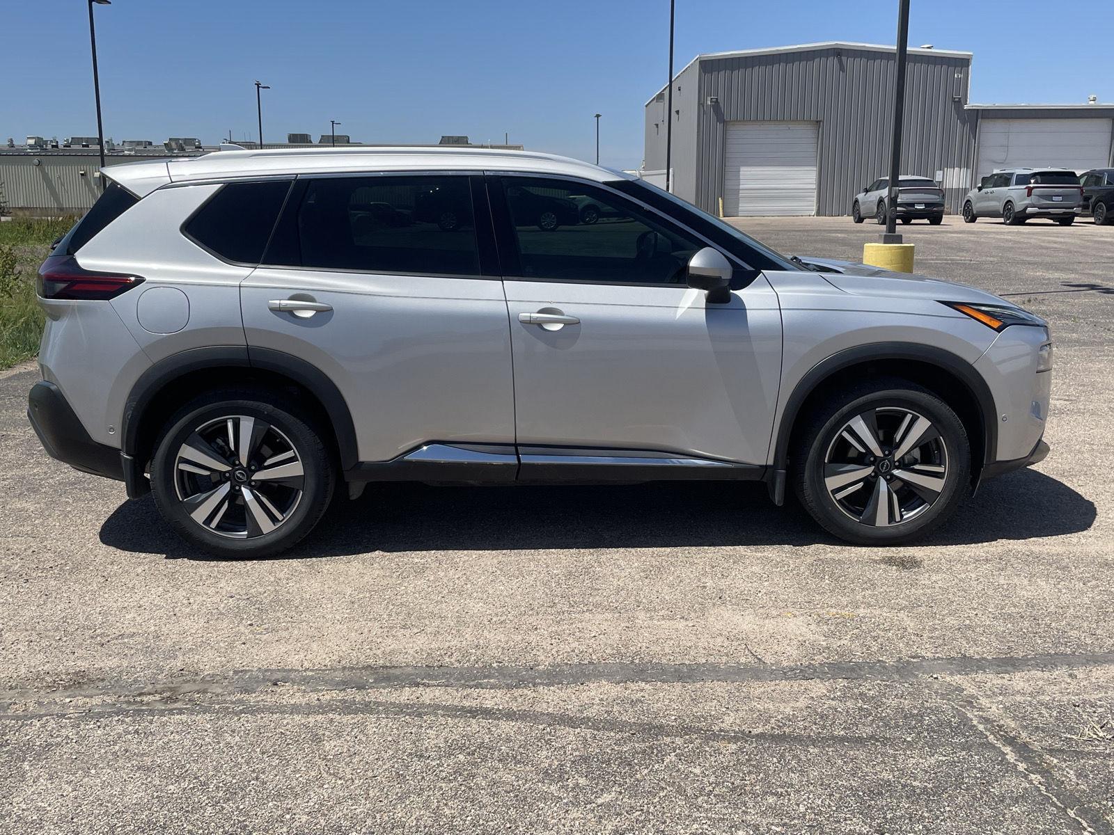 Used 2022 Nissan Rogue SL SUV for sale in Grand Island NE