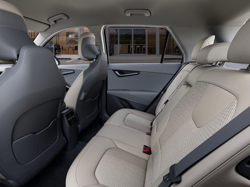 New 2025 Kia Niro for sale in Grand Island NE