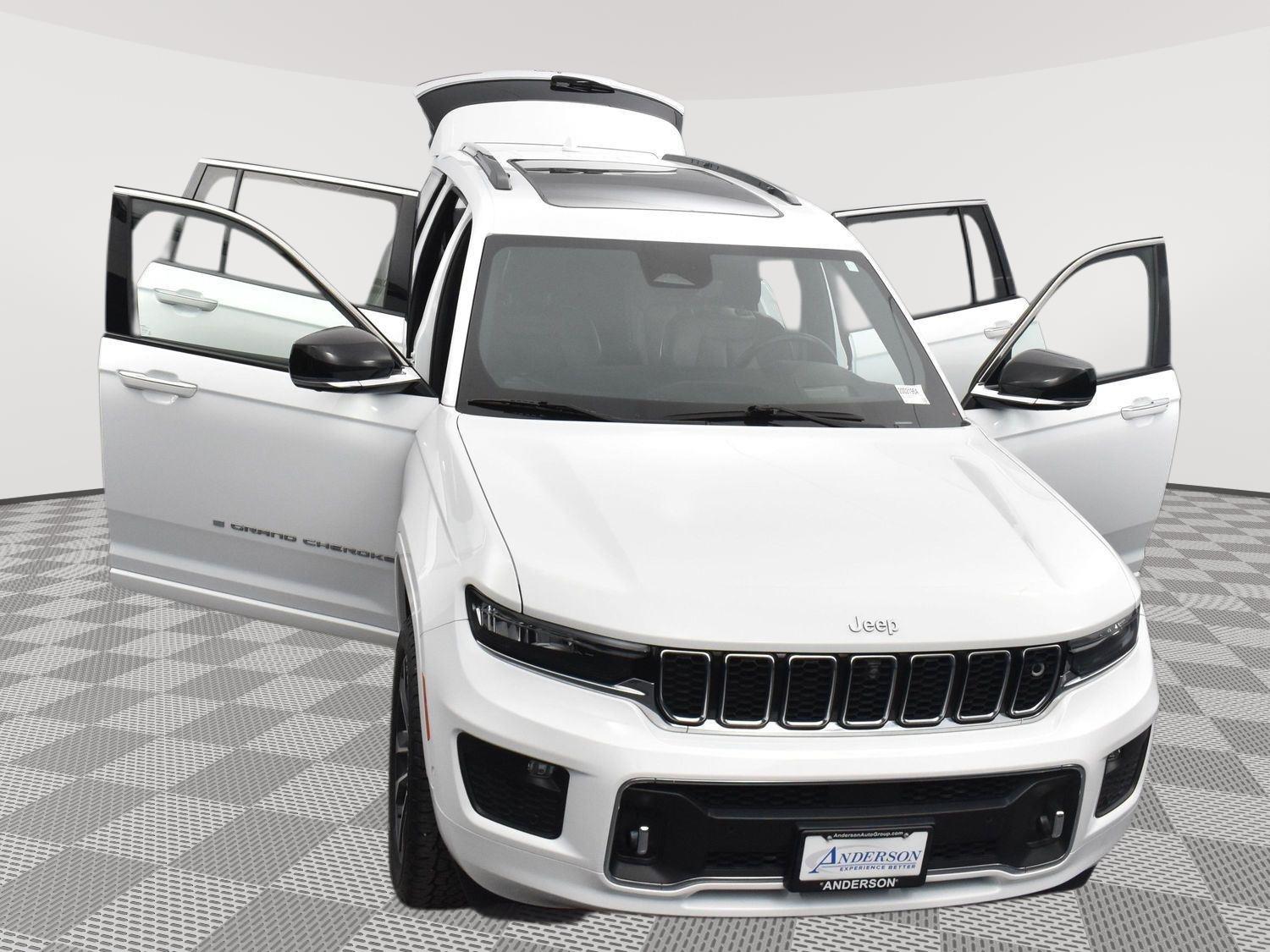 Used 2022 Jeep Grand Cherokee L Overland SUV for sale in Grand Island NE