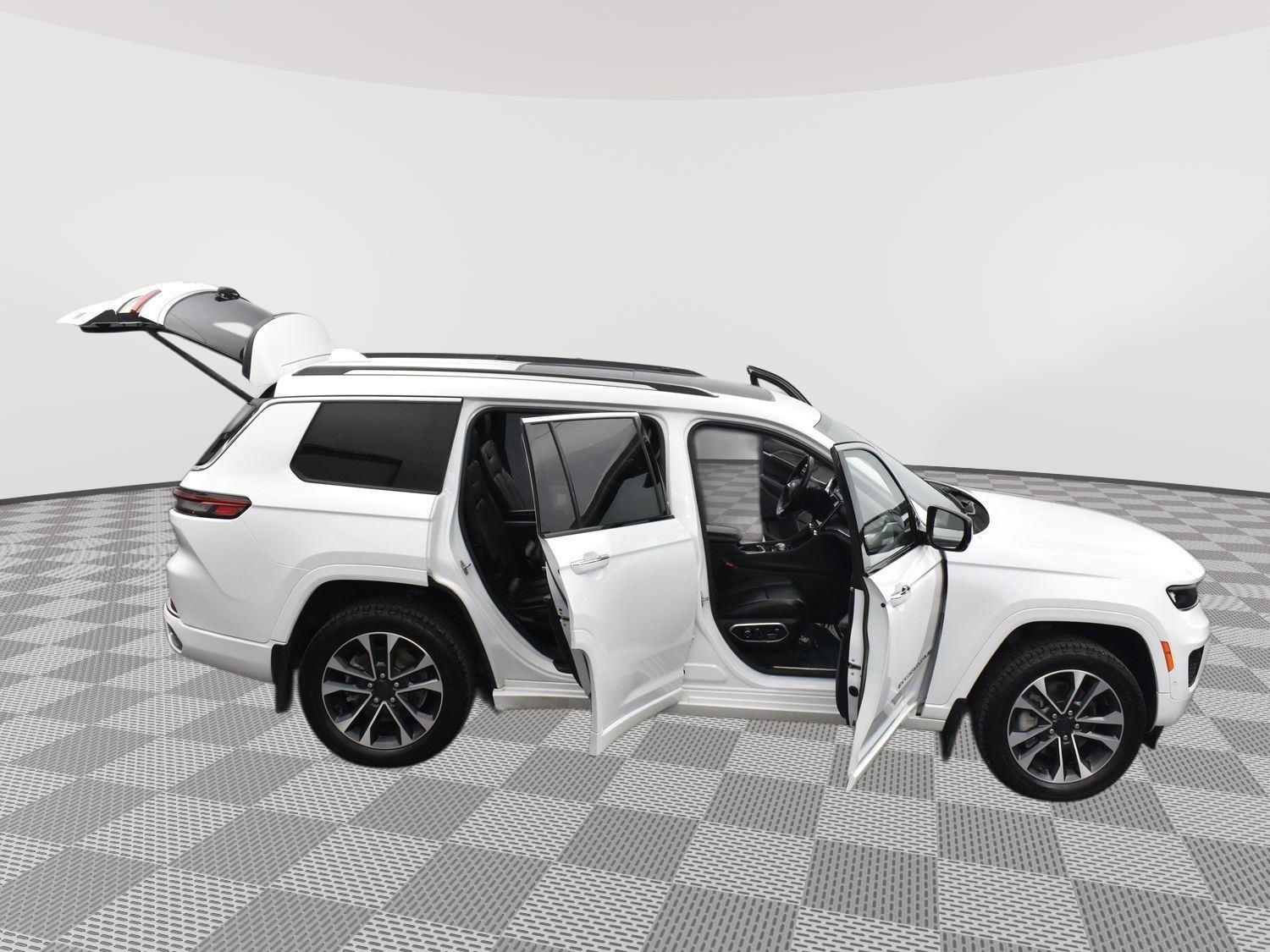 Used 2022 Jeep Grand Cherokee L Overland SUV for sale in Grand Island NE
