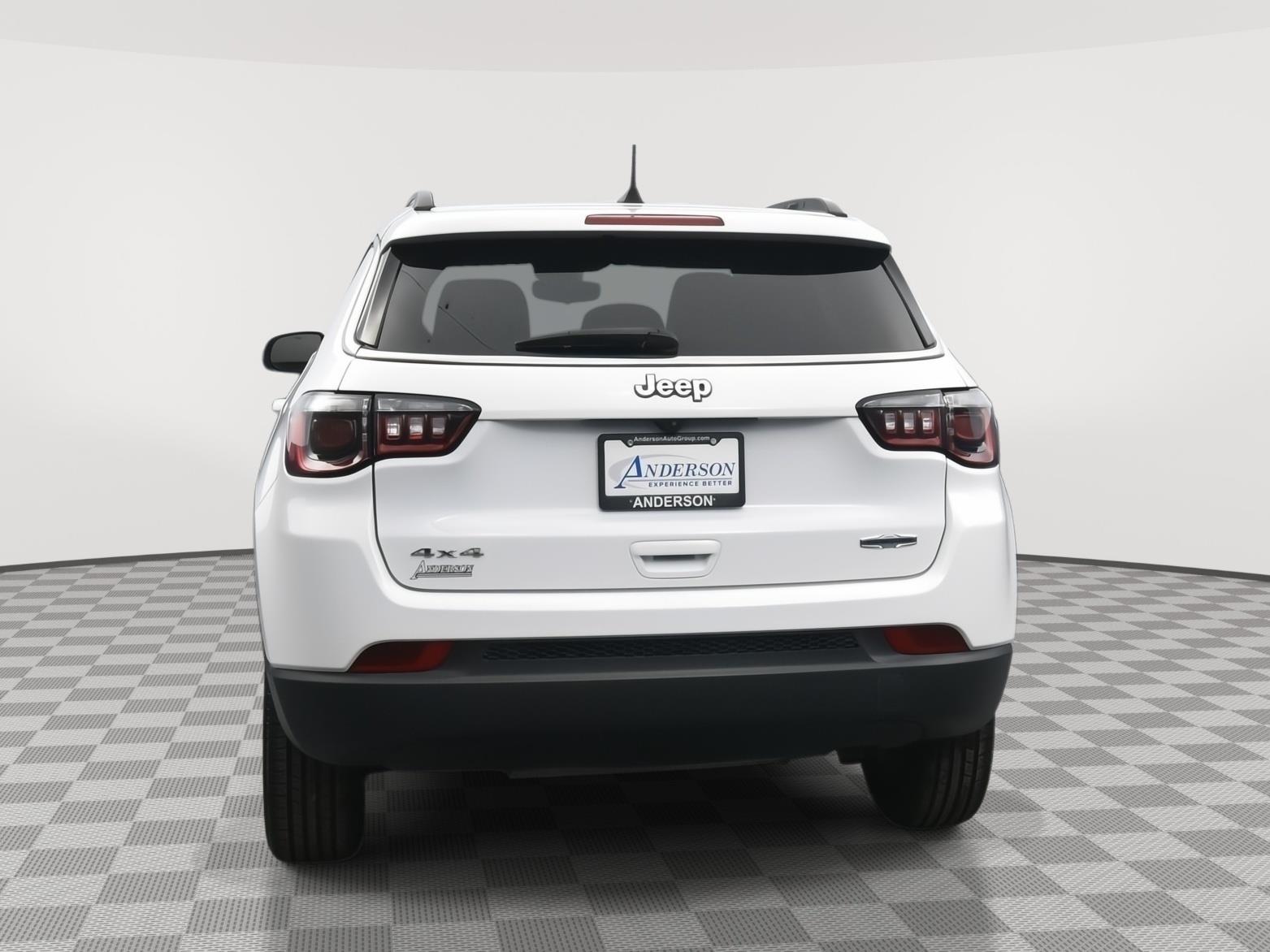 Used 2022 Jeep Compass Latitude SUV for sale in Grand Island NE