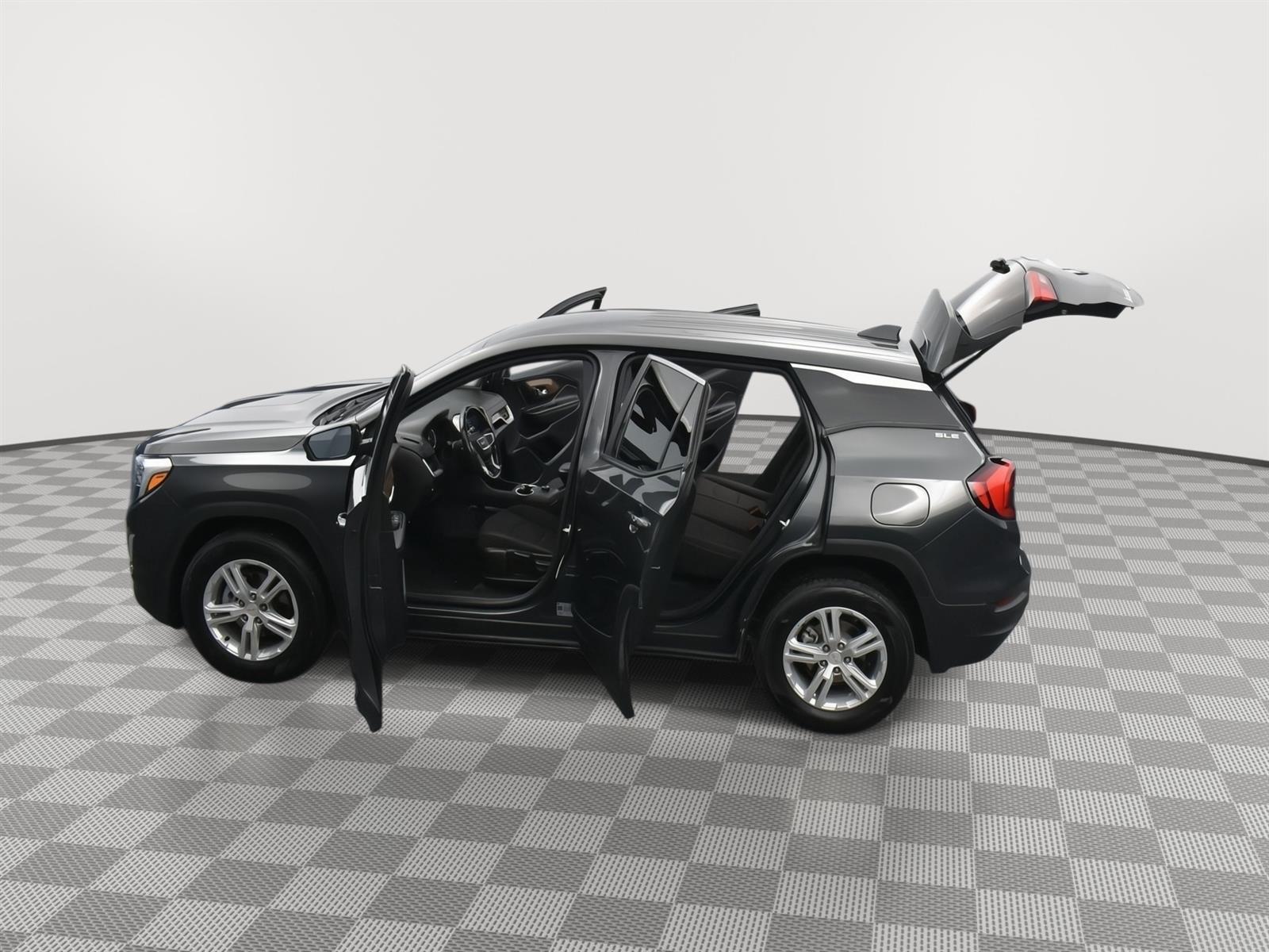 Used 2021 GMC Terrain SLE SUV for sale in Grand Island NE