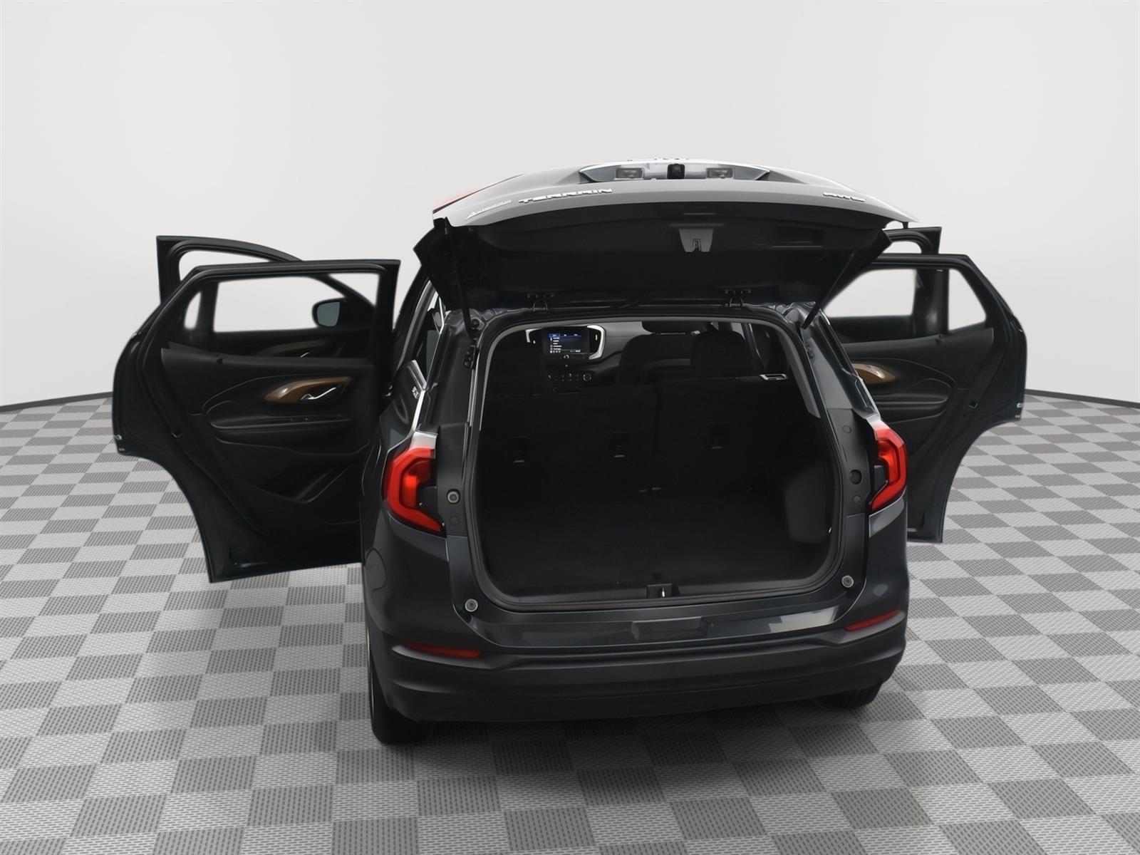 Used 2021 GMC Terrain SLE SUV for sale in Grand Island NE