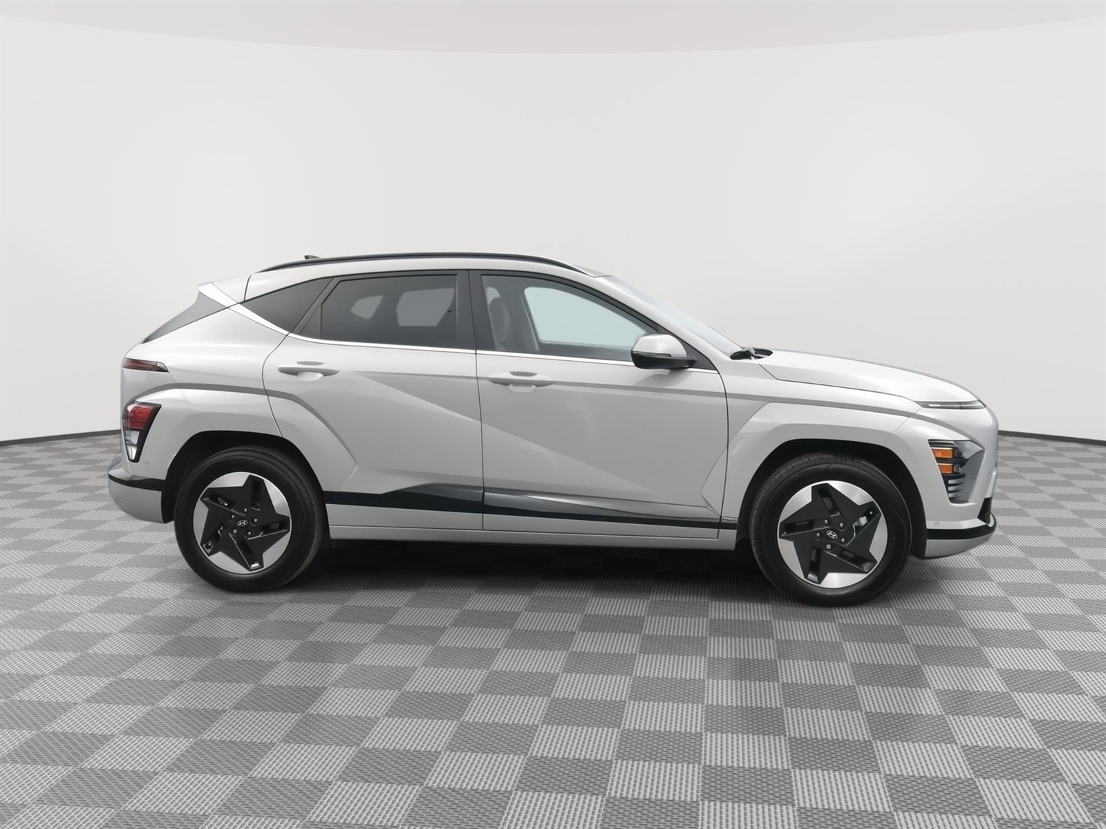 Used 2024 Hyundai Kona Electric Limited SUV for sale in Grand Island NE