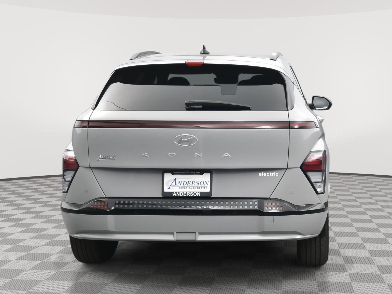Used 2024 Hyundai Kona Electric Limited SUV for sale in Grand Island NE