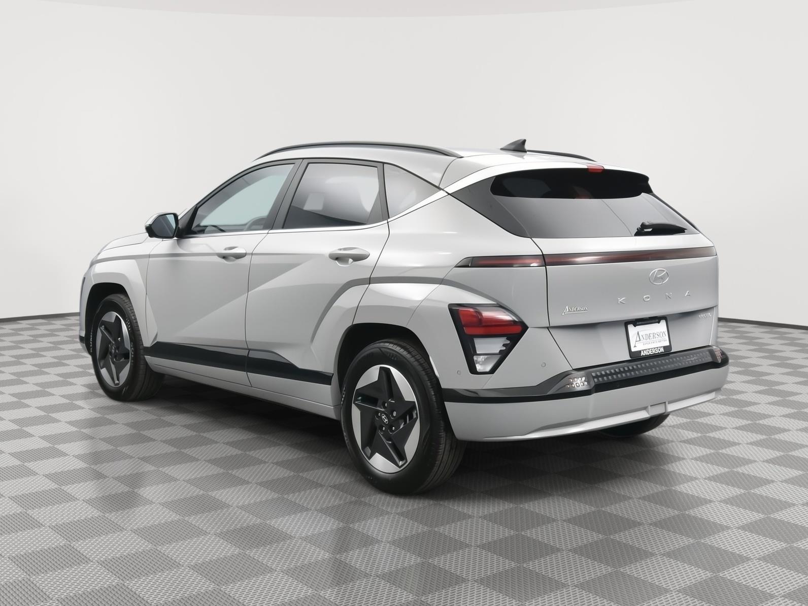 Used 2024 Hyundai Kona Electric Limited SUV for sale in Grand Island NE