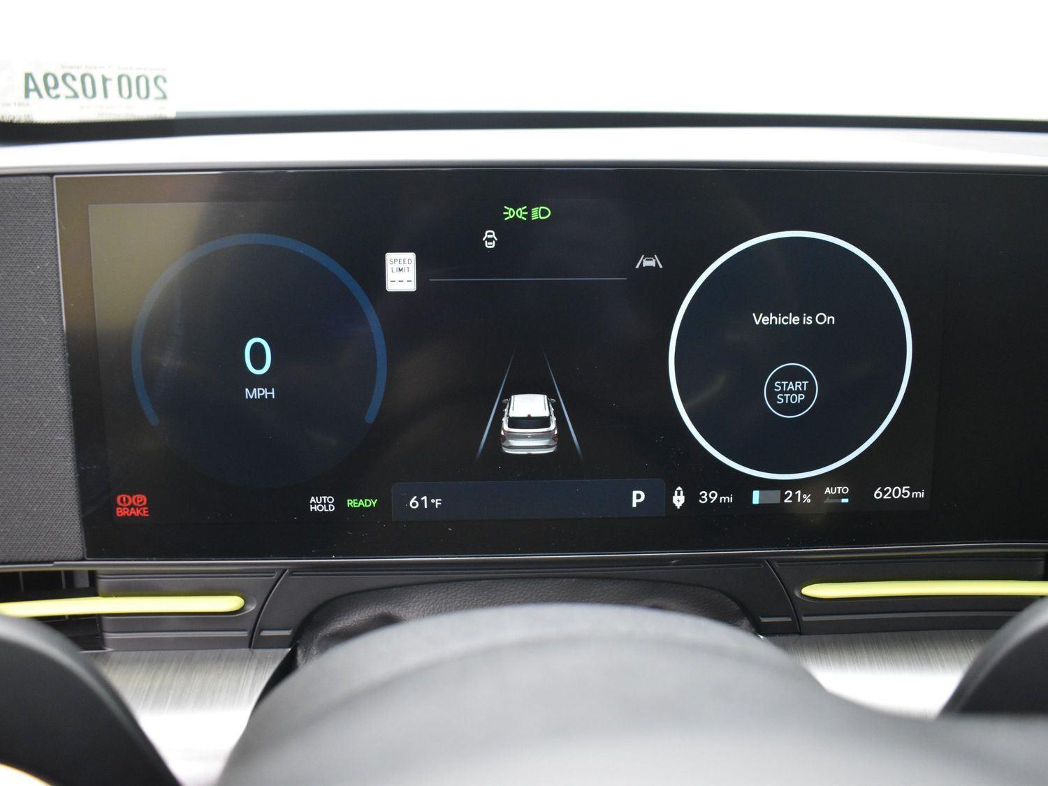 Used 2024 Hyundai Kona Electric Limited SUV for sale in Grand Island NE
