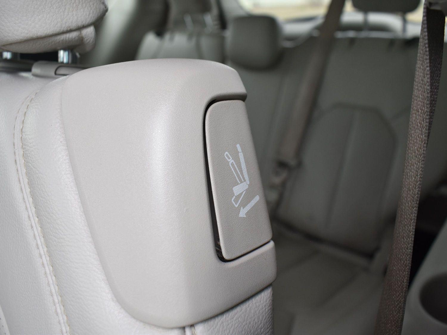 Used 2018 Chrysler Pacifica Touring L Minivans for sale in Grand Island NE