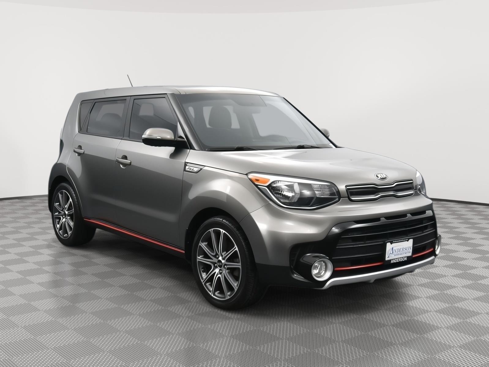 Used 2018 Kia Soul ! Hatchback for sale in Grand Island NE