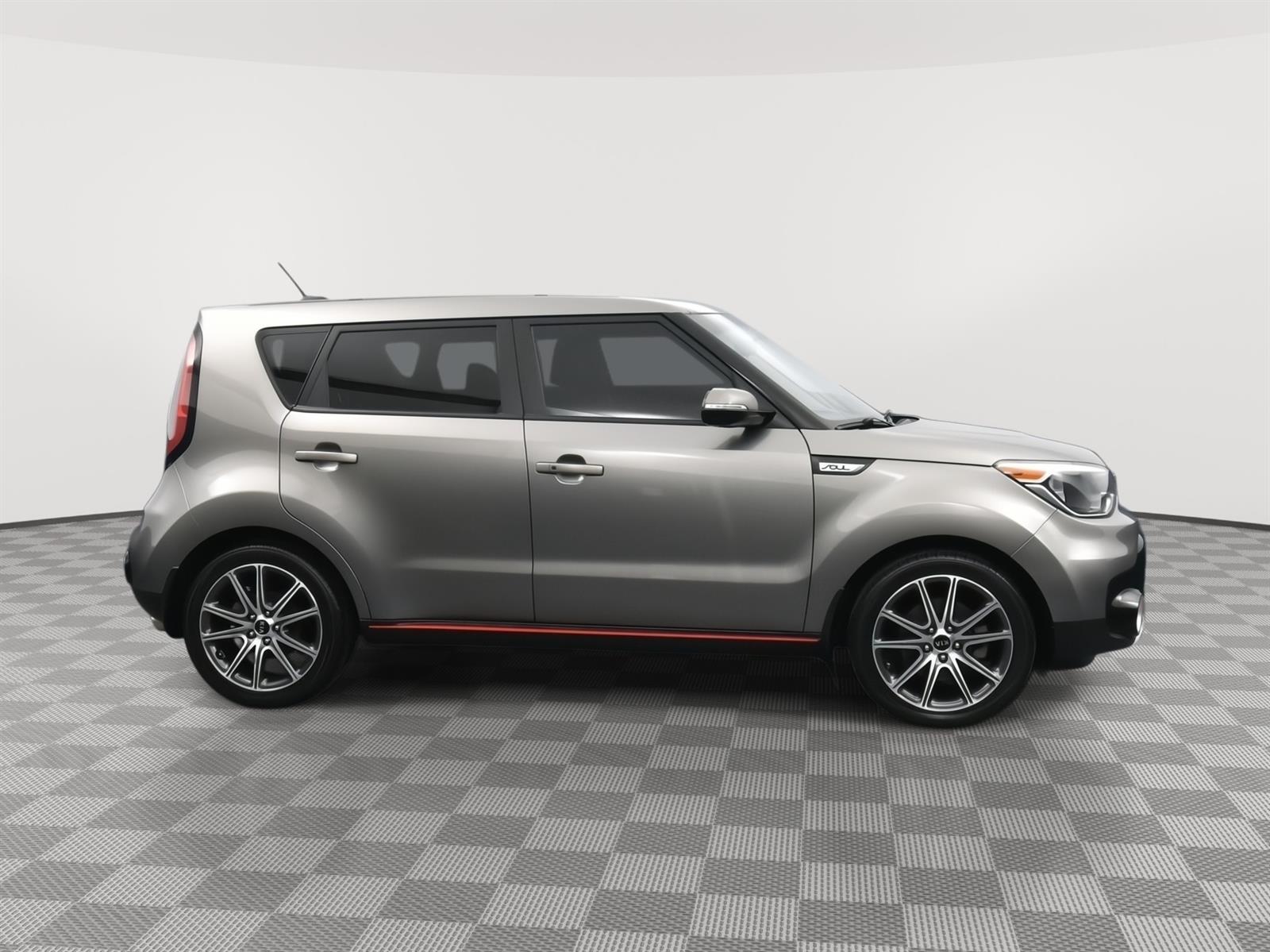 Used 2018 Kia Soul ! Hatchback for sale in Grand Island NE