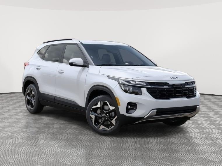New 2025 Kia Seltos for sale in Grand Island NE