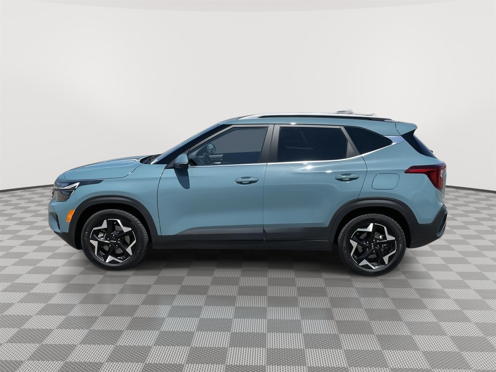 Used 2024 Kia Seltos EX SUV for sale in Grand Island NE