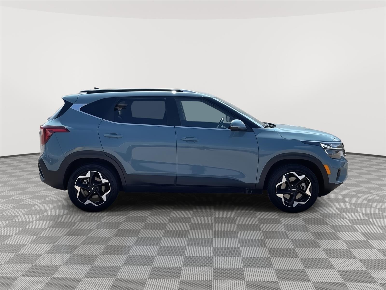 Used 2024 Kia Seltos EX SUV for sale in Grand Island NE
