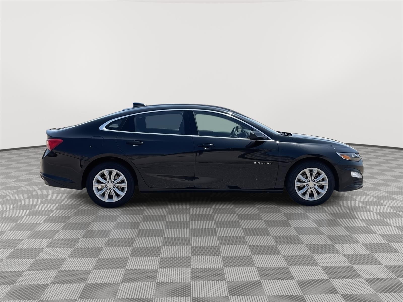 Used 2024 Chevrolet Malibu LT Sedan for sale in Grand Island NE