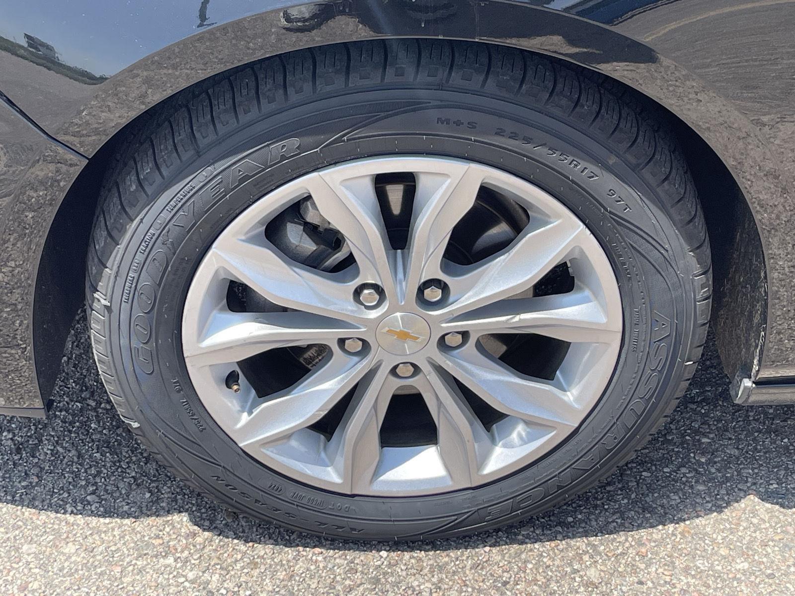 Used 2024 Chevrolet Malibu LT Sedan for sale in Grand Island NE