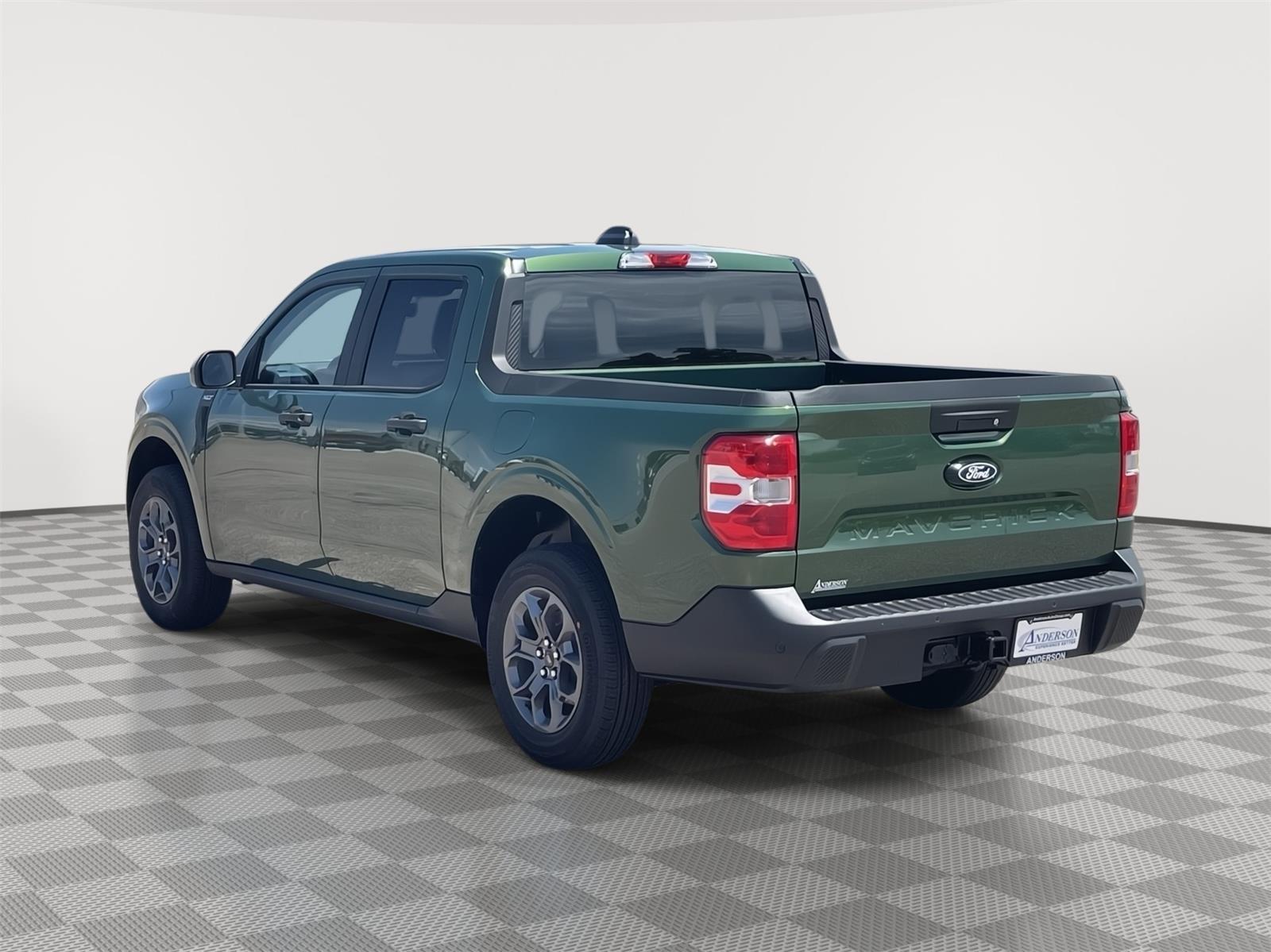 2025 Ford Maverick XLT photo 3