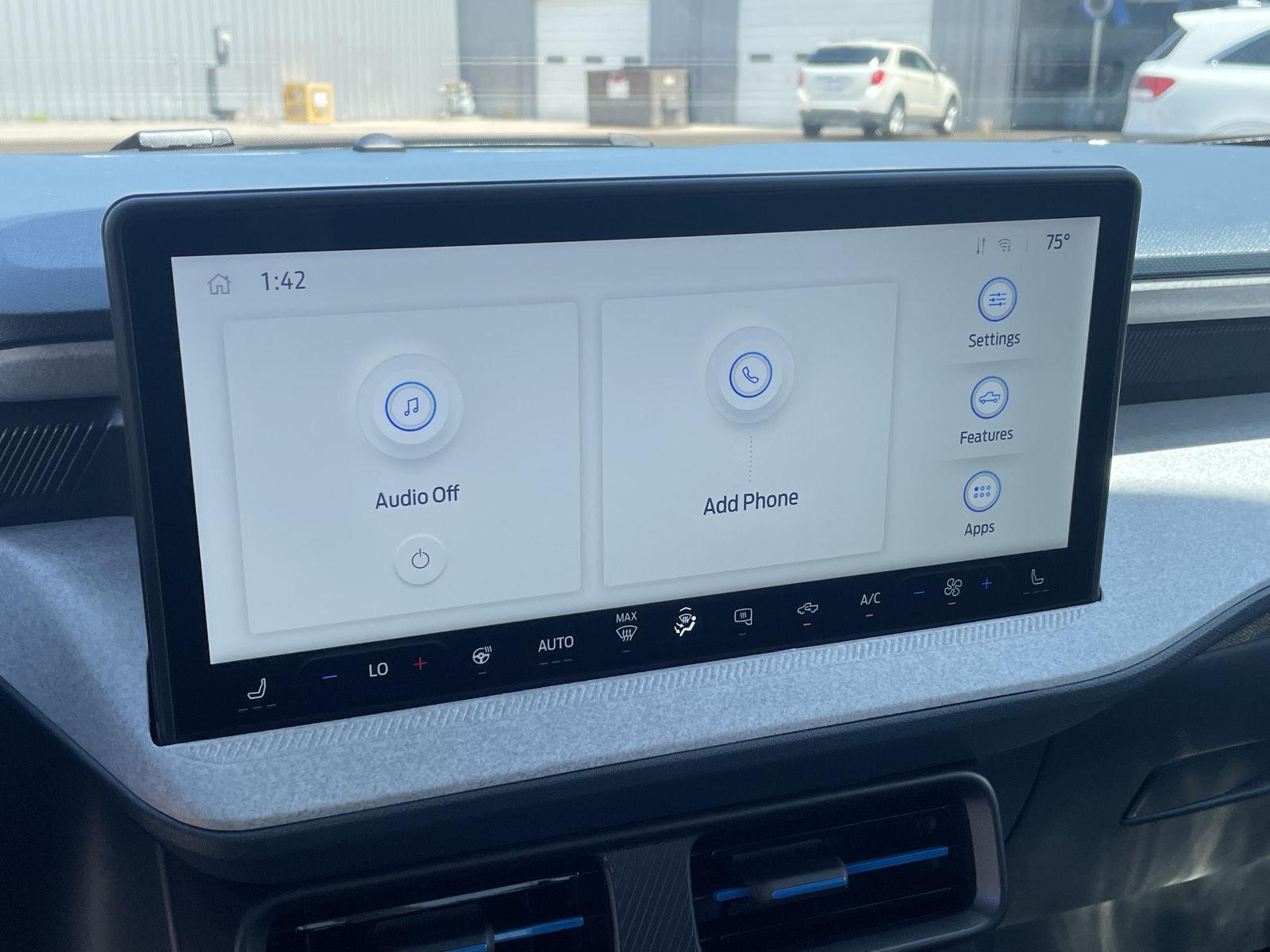 2025 Ford Maverick XLT photo 16