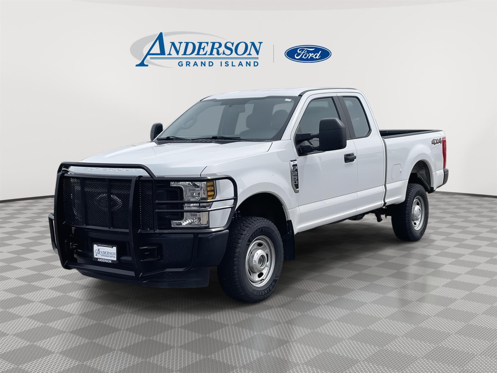 Used 2018 Ford Super Duty F-250 SRW XL Super Cab Truck for sale in Grand Island NE