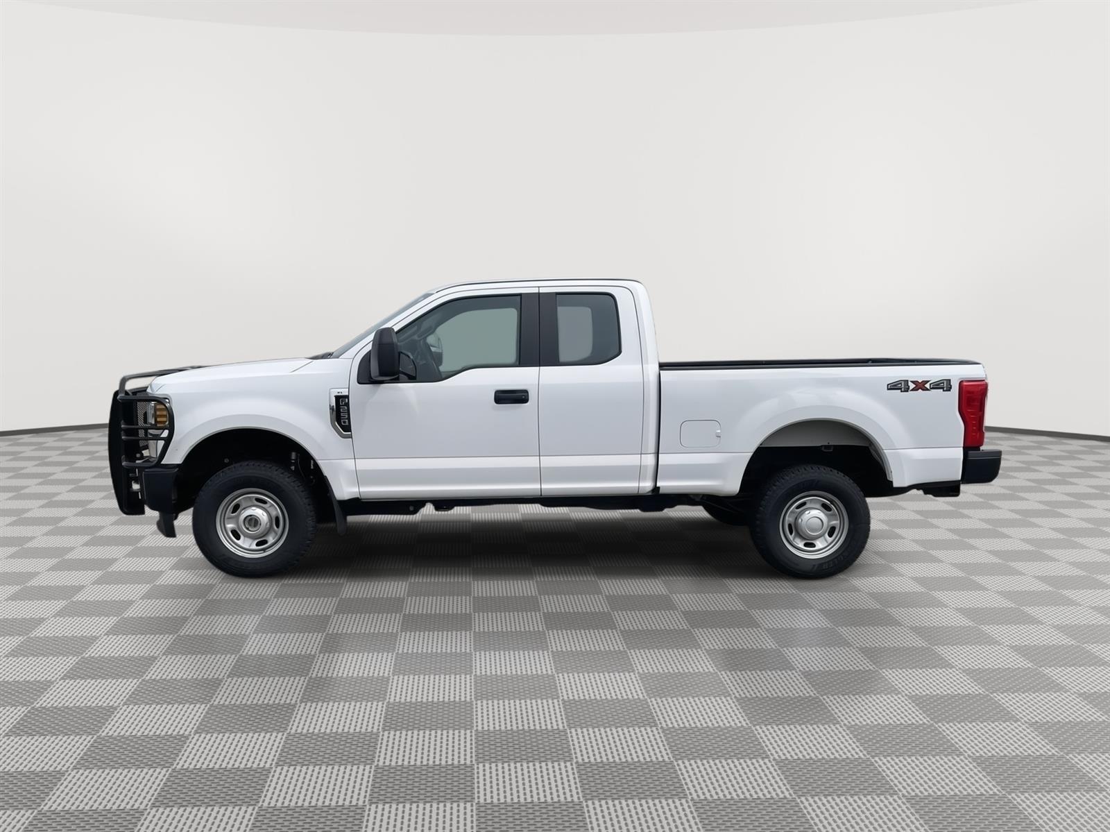 Used 2018 Ford Super Duty F-250 SRW XL Super Cab Truck for sale in Grand Island NE