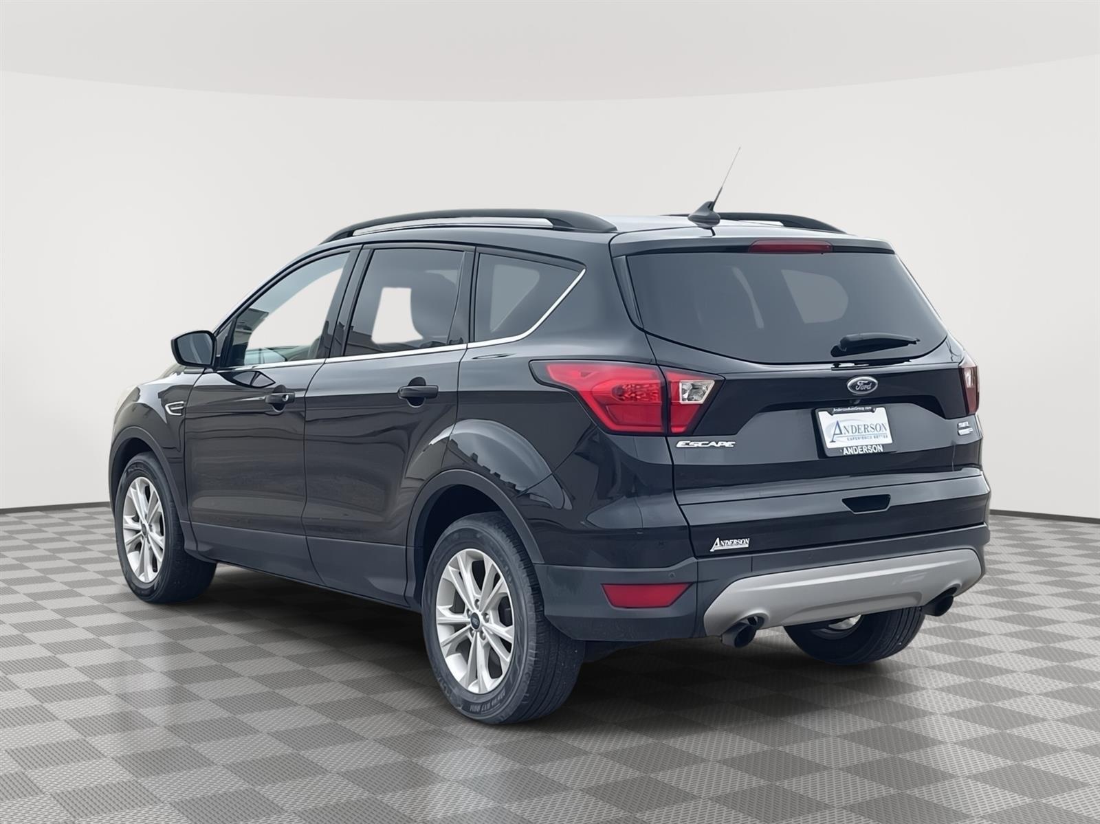 Used 2019 Ford Escape SEL SUV for sale in Grand Island NE